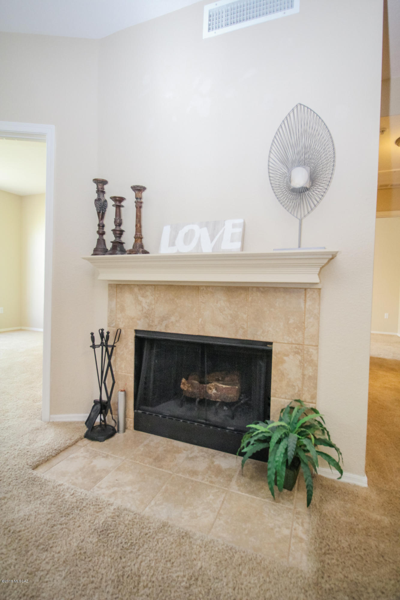 The Boulders at La Reserve Condominiums - Residential