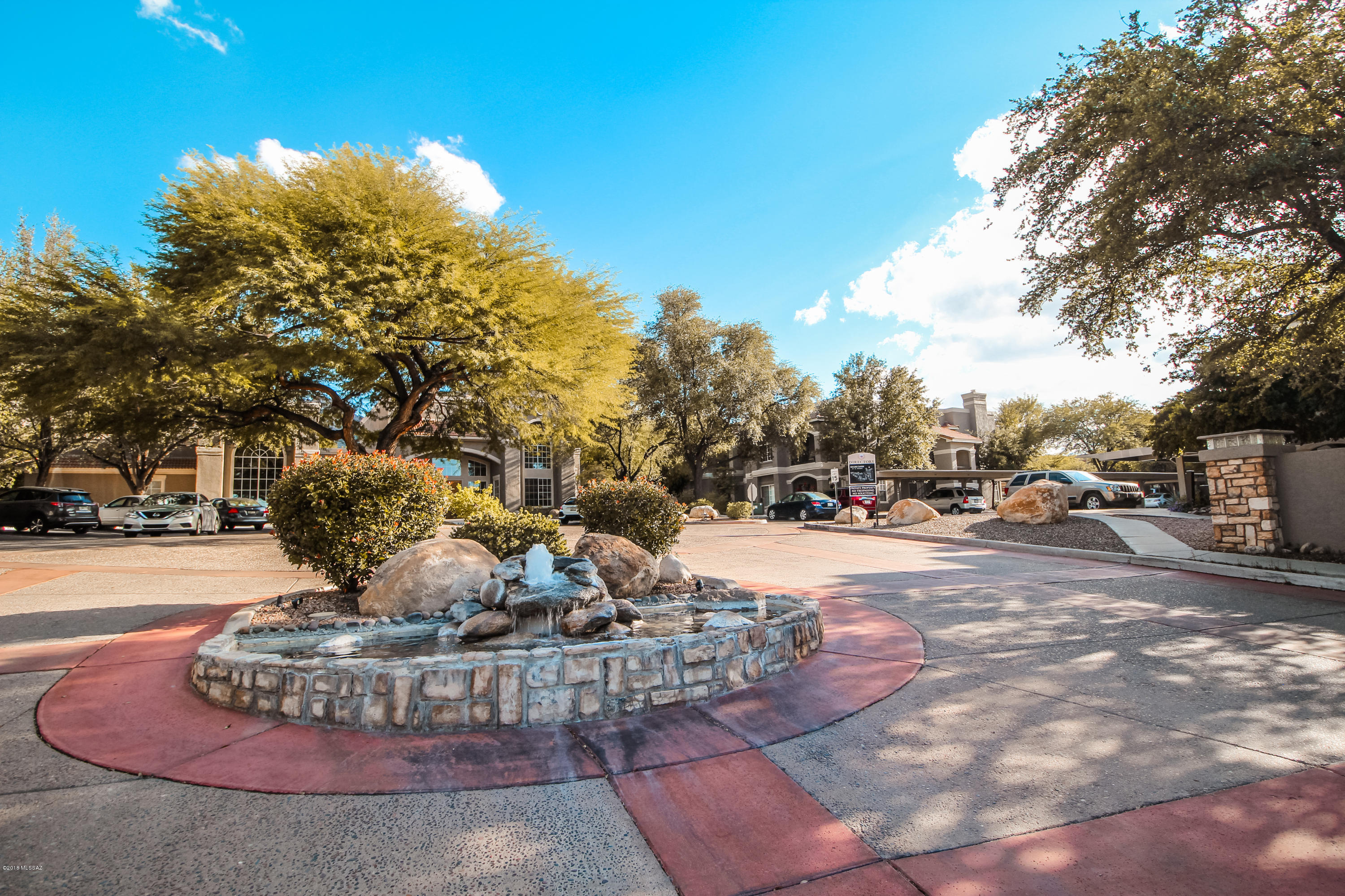 The Boulders at La Reserve Condominiums - Residential