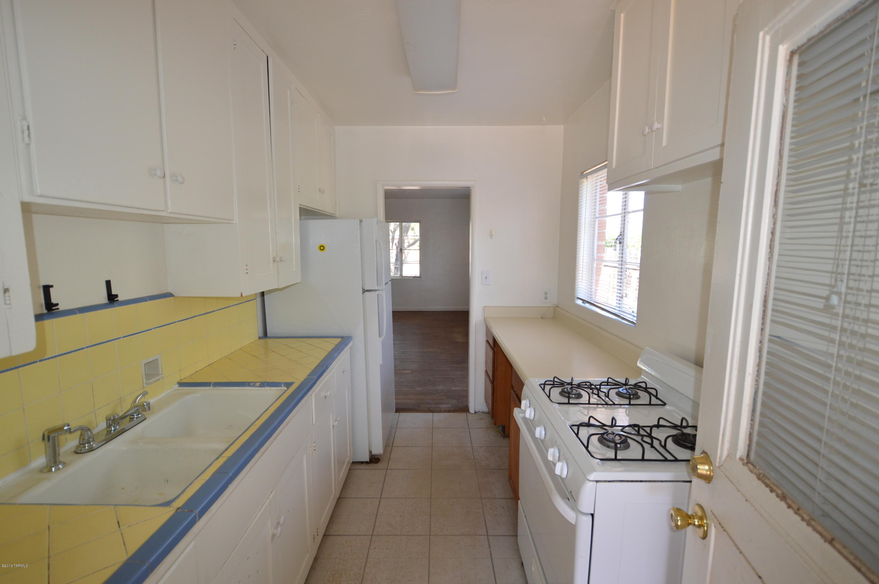 Jefferson Park - Residential Lease
