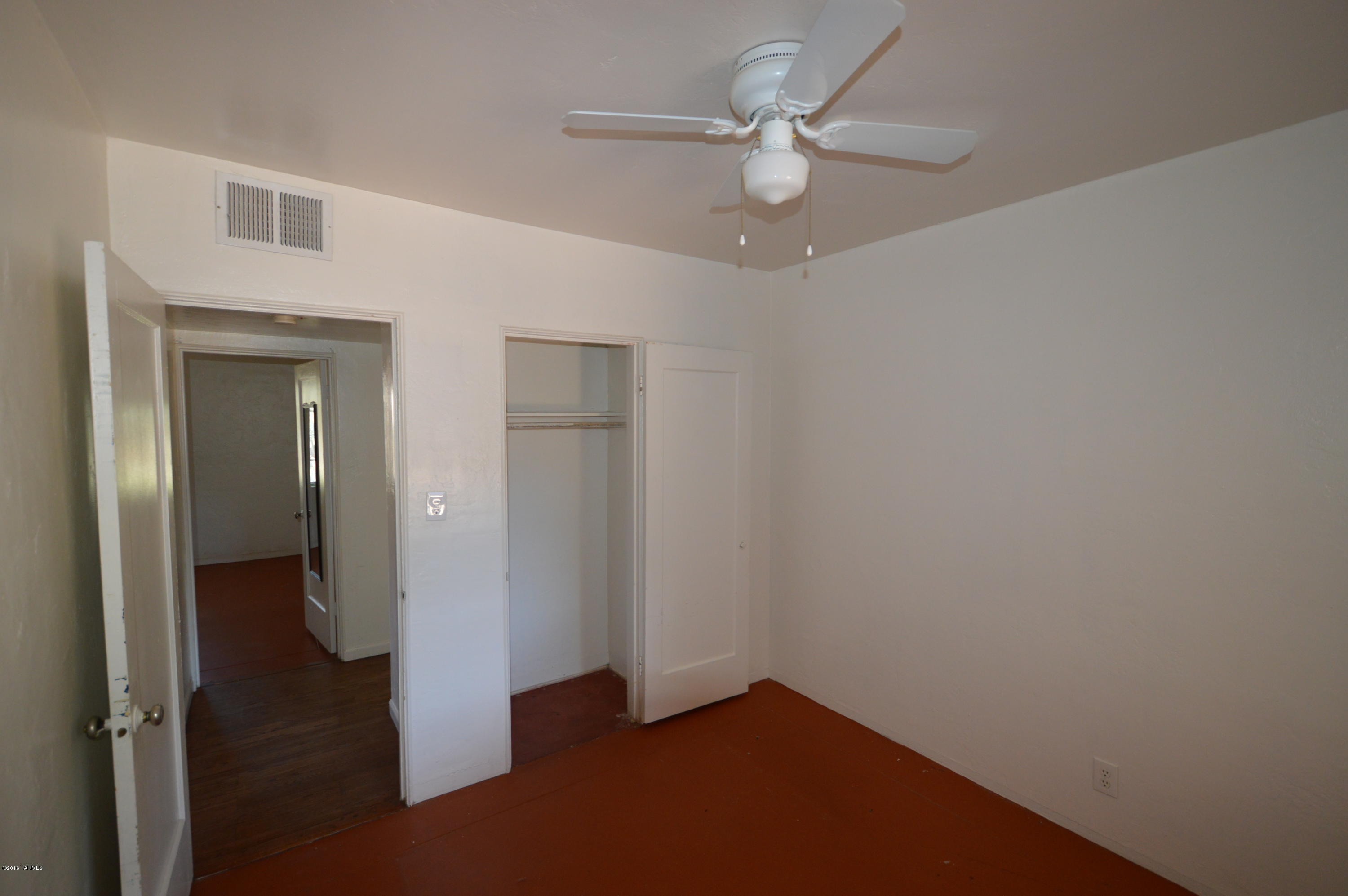 Jefferson Park - Residential Lease