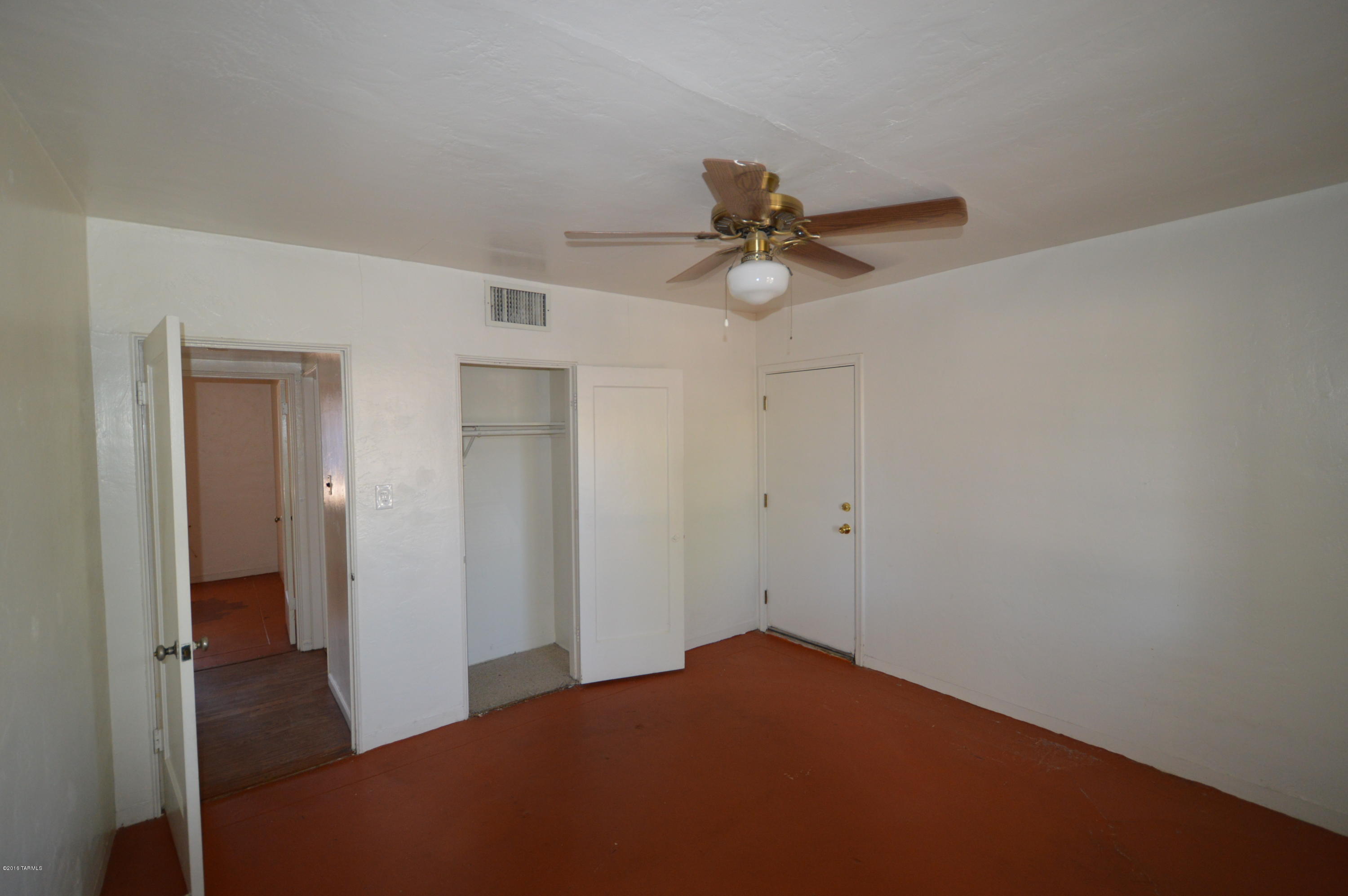 Jefferson Park - Residential Lease