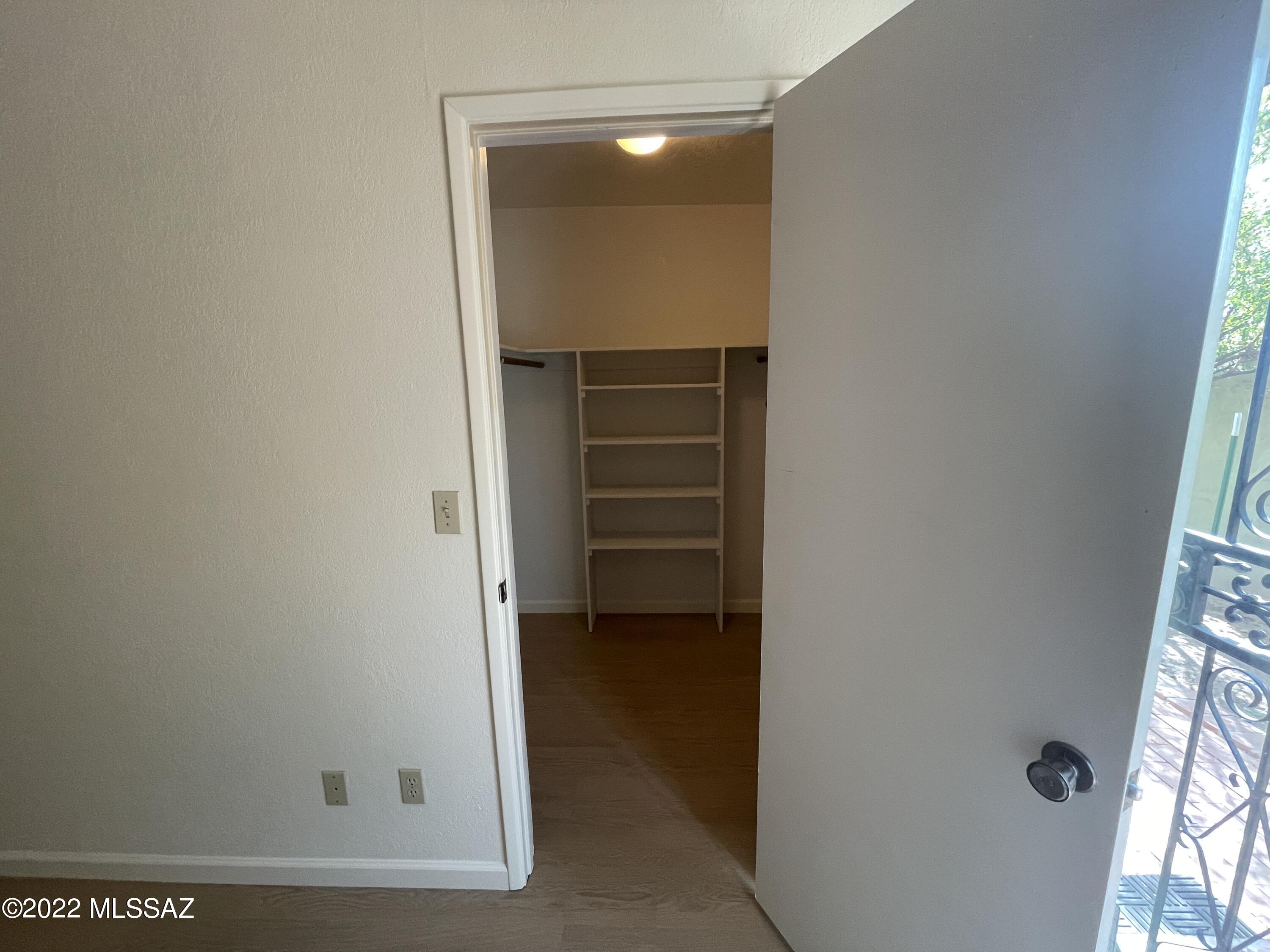 Richland Heights Townhouses - Residential