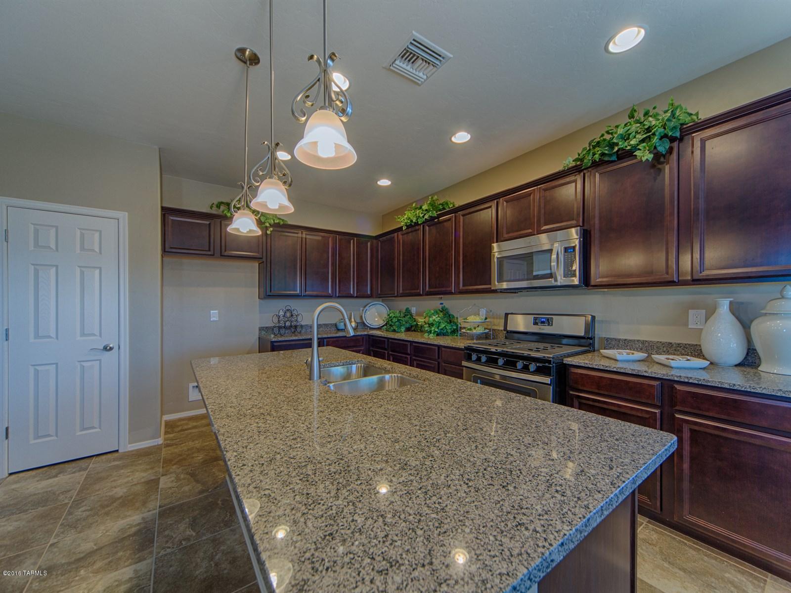 Madera Highlands Villages 1-10 & 15 - Residential