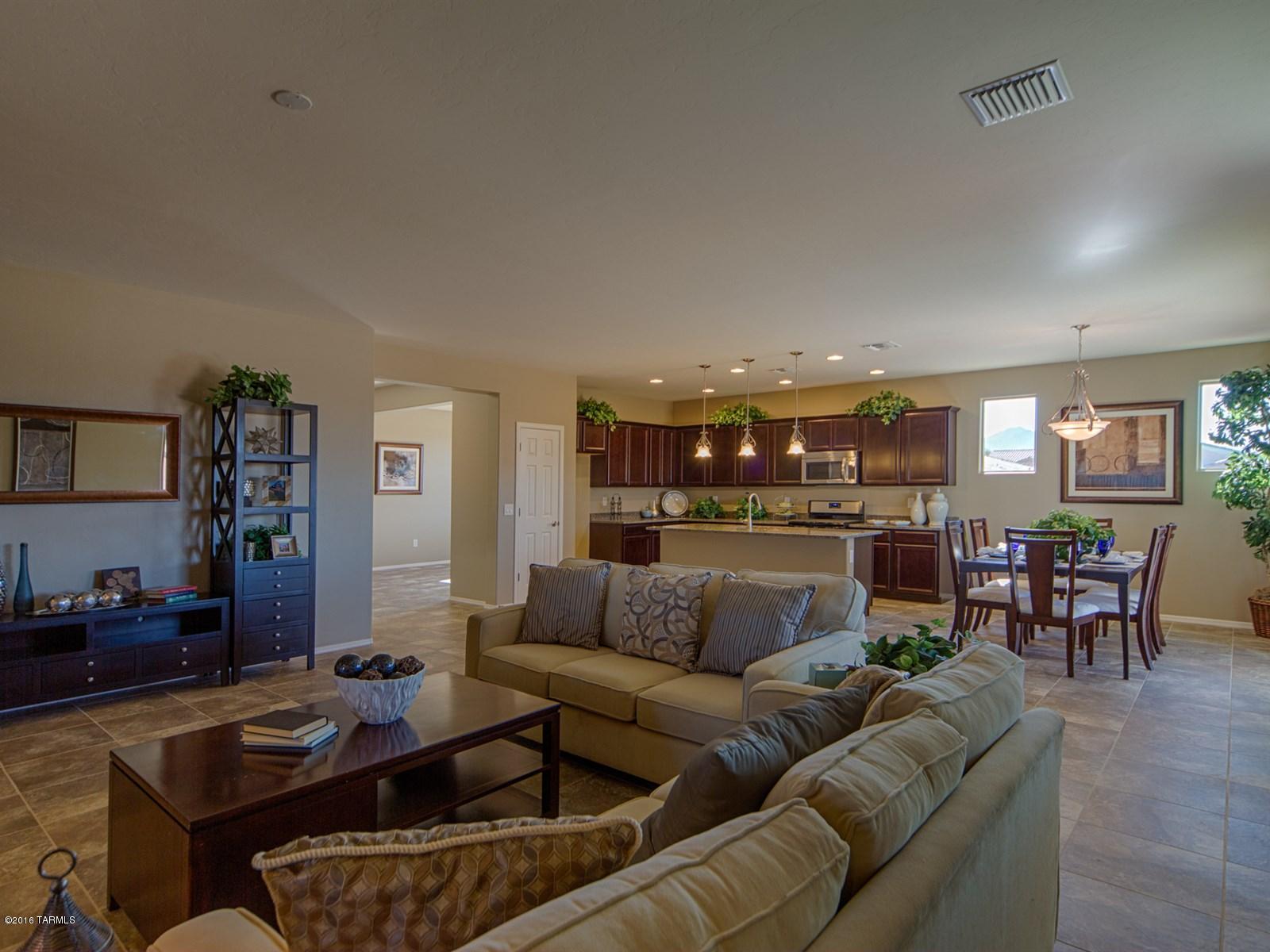 Madera Highlands Villages 1-10 & 15 - Residential