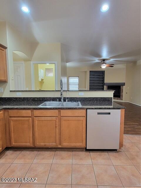 Presidio Del Sol (1-111) - Residential Lease