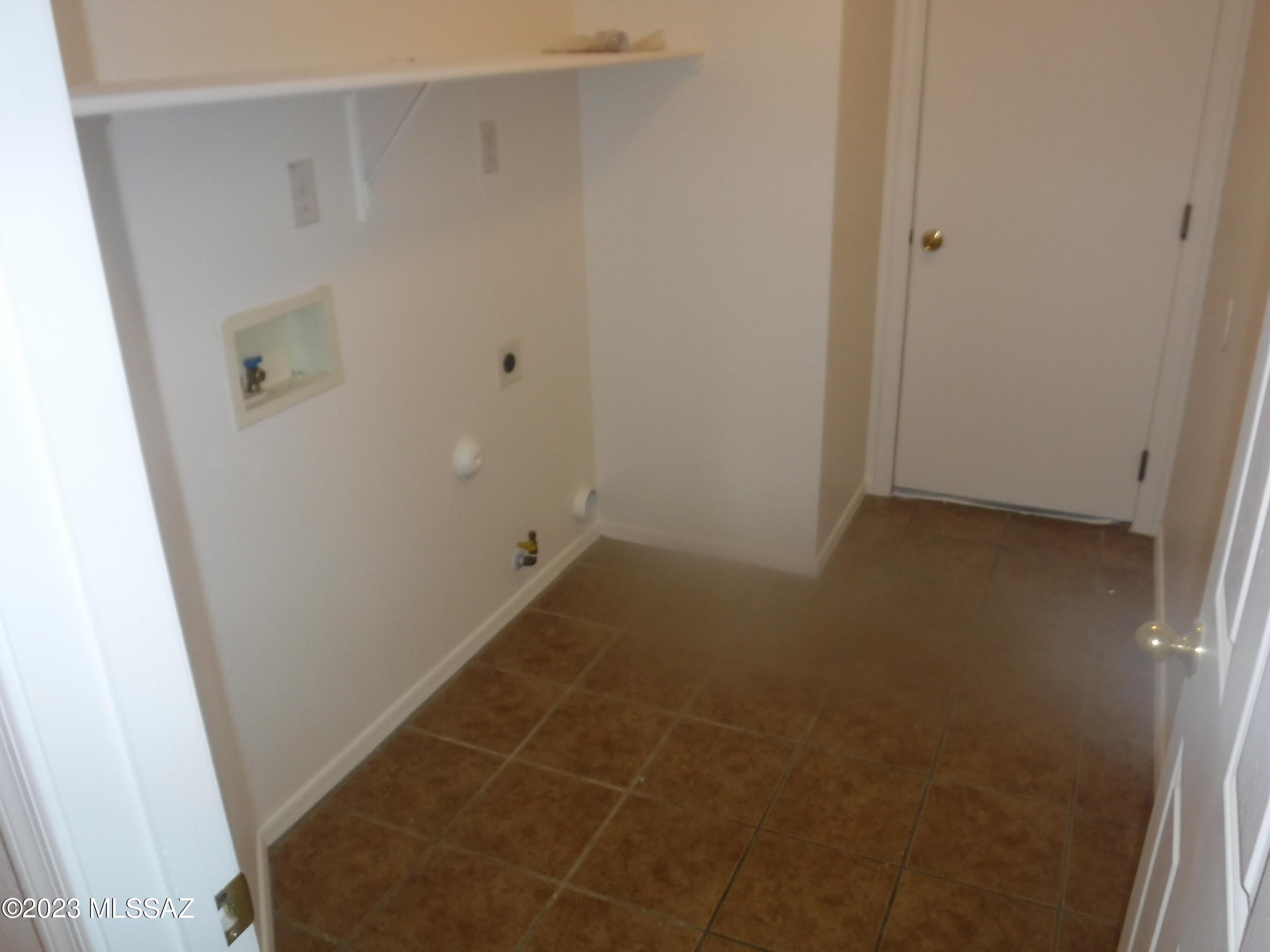 Hartman Vistas-(1-353) - Residential Lease