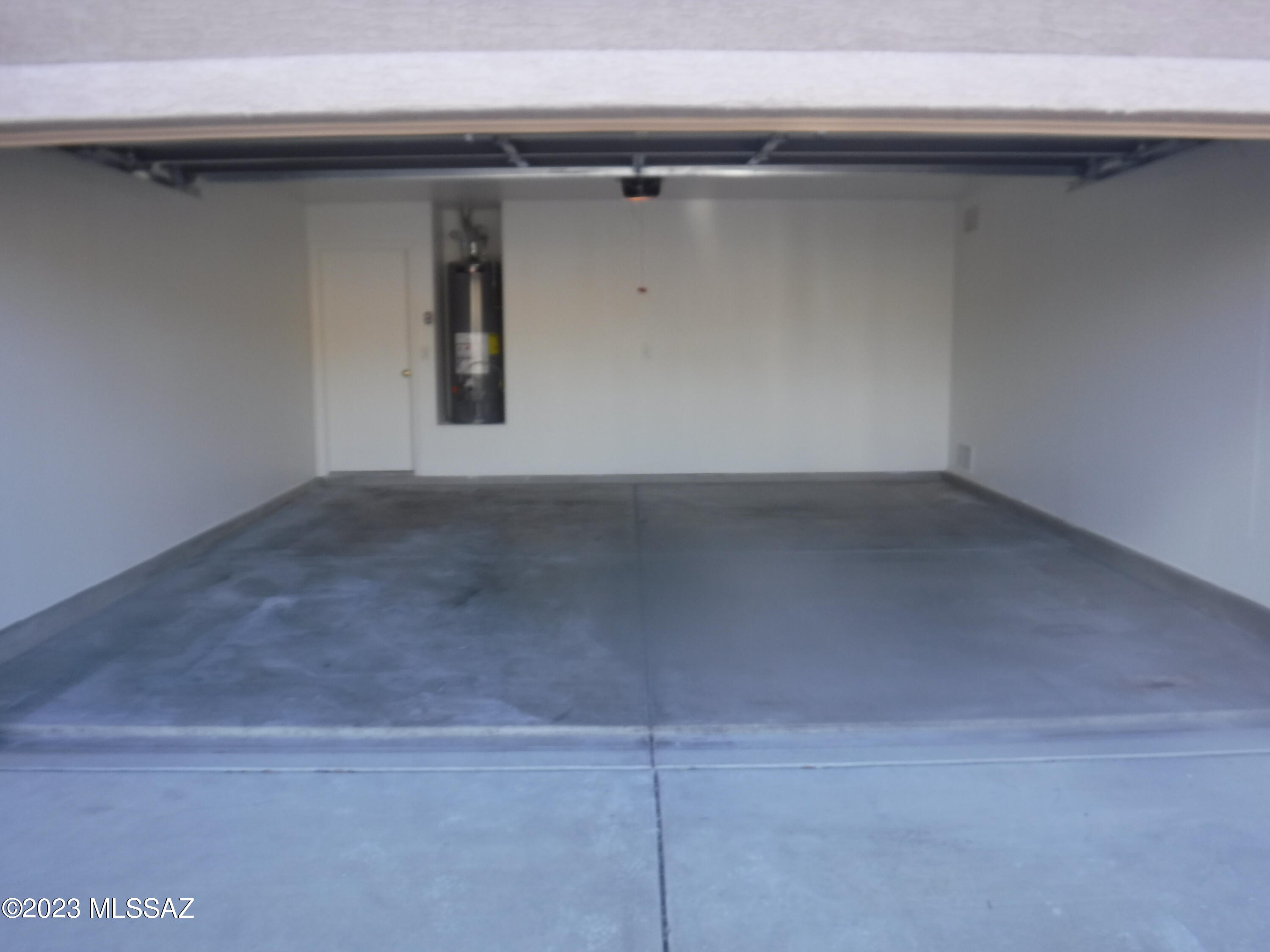 Hartman Vistas-(1-353) - Residential Lease