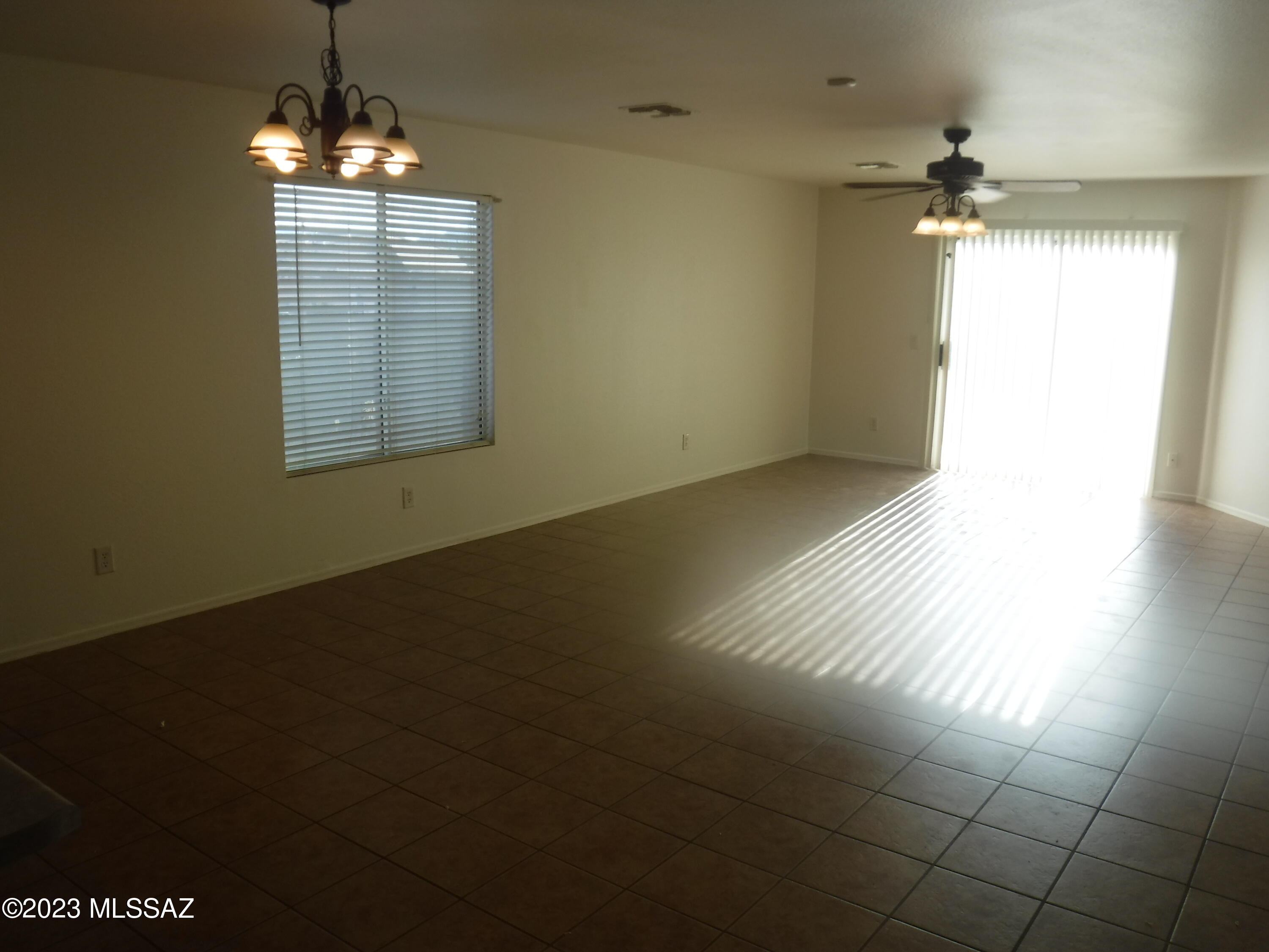 Hartman Vistas-(1-353) - Residential Lease