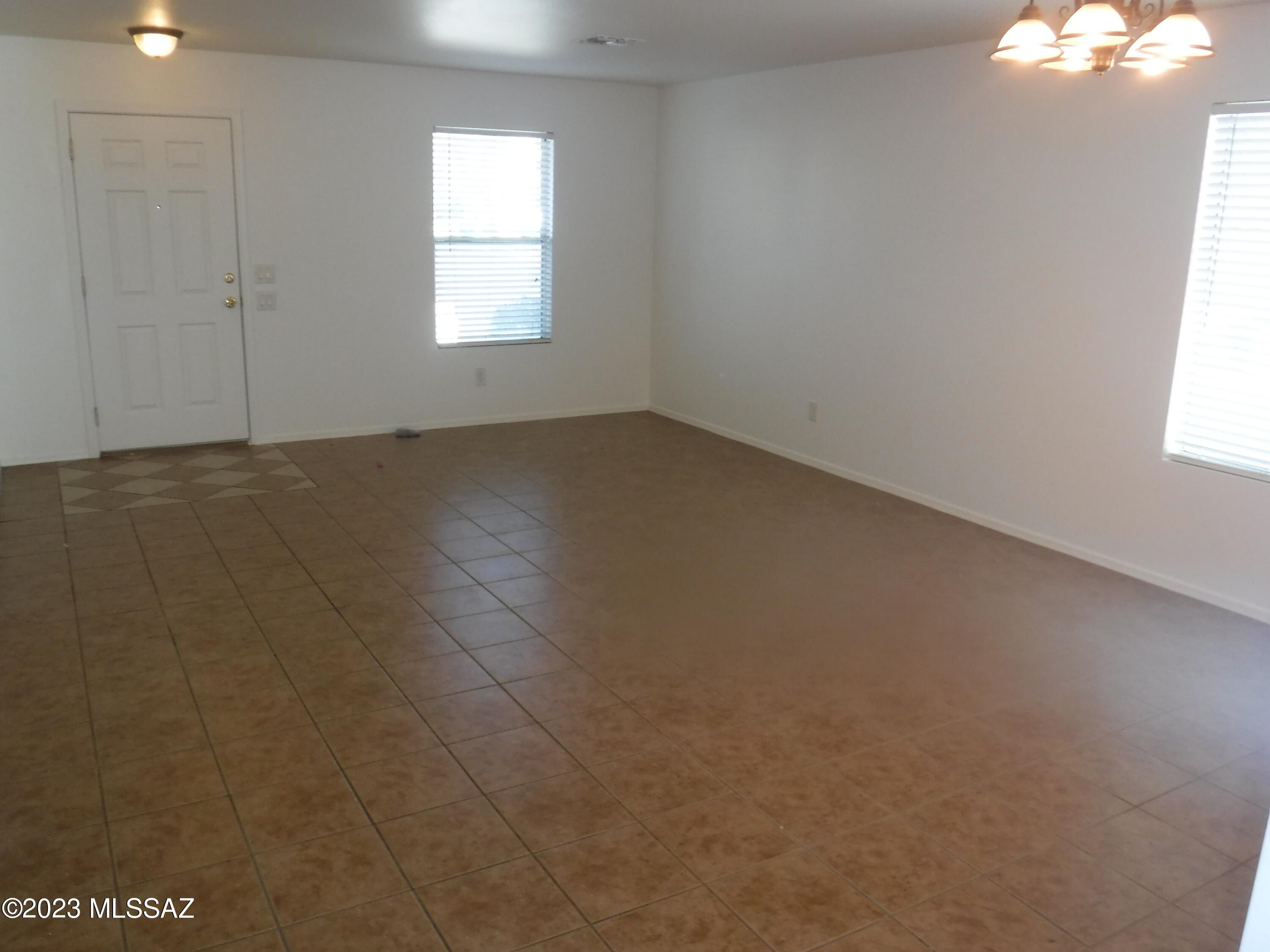 Hartman Vistas-(1-353) - Residential Lease