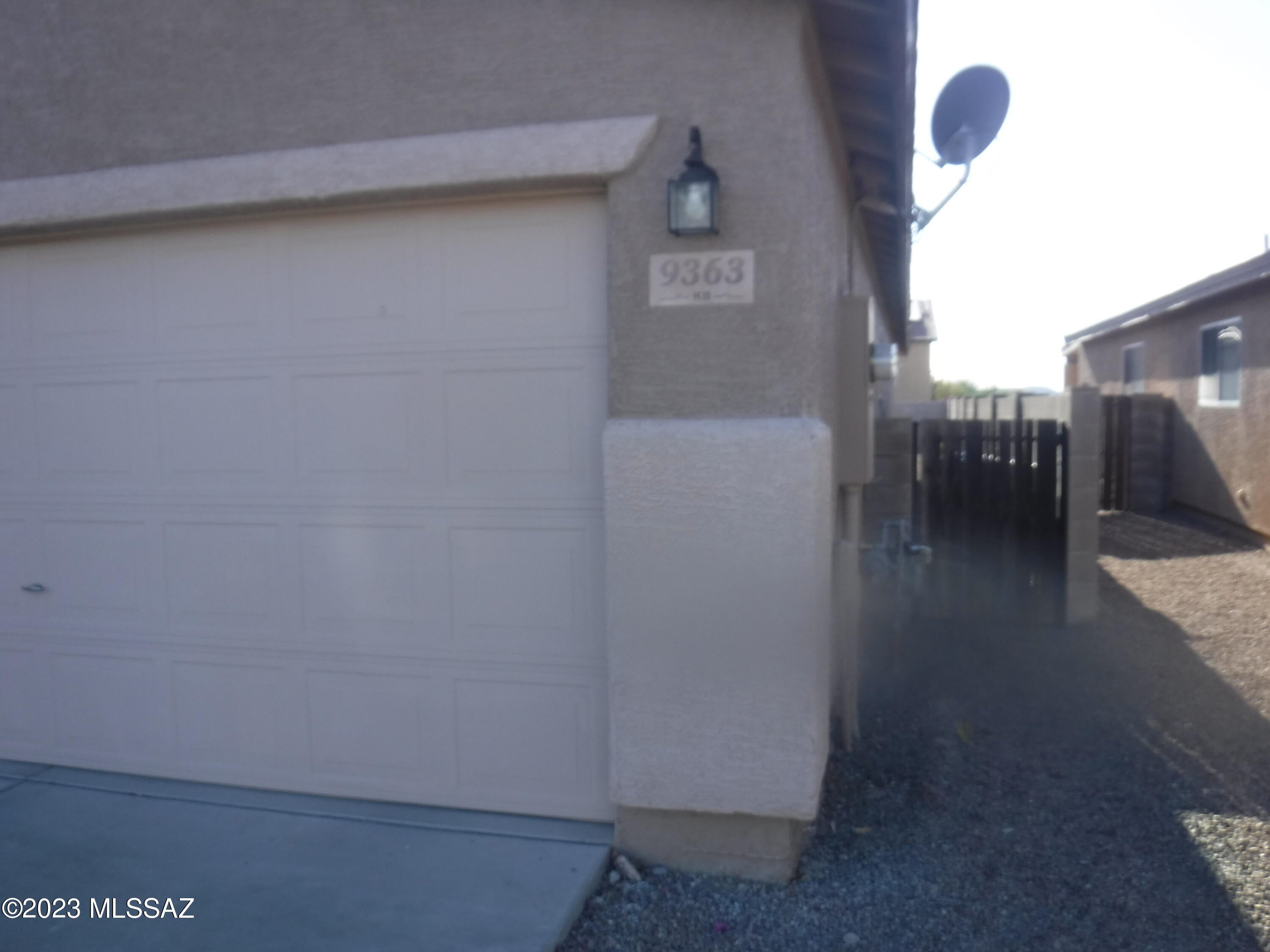 Hartman Vistas-(1-353) - Residential Lease