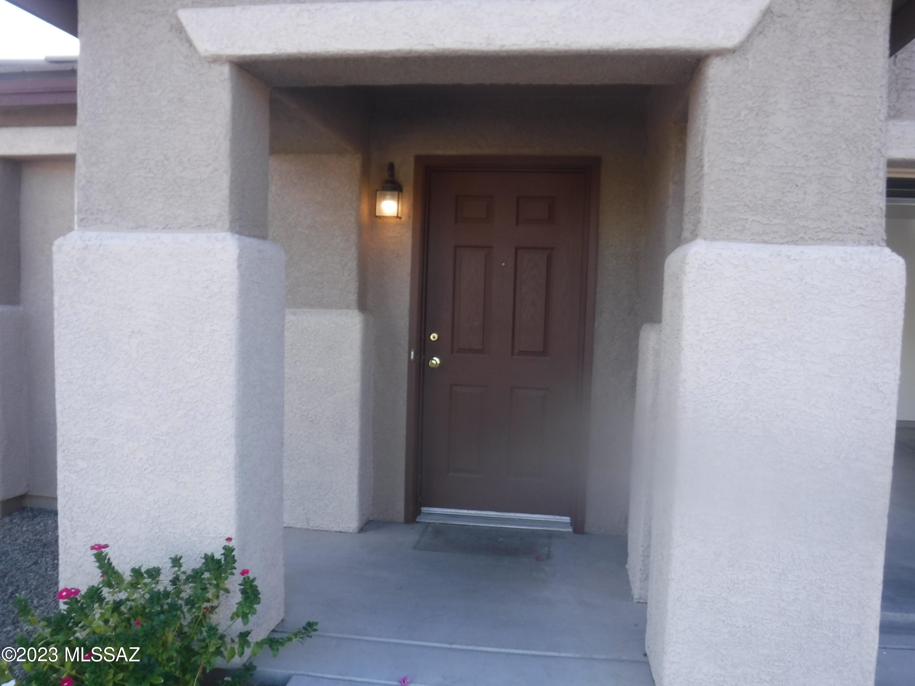 Hartman Vistas-(1-353) - Residential Lease