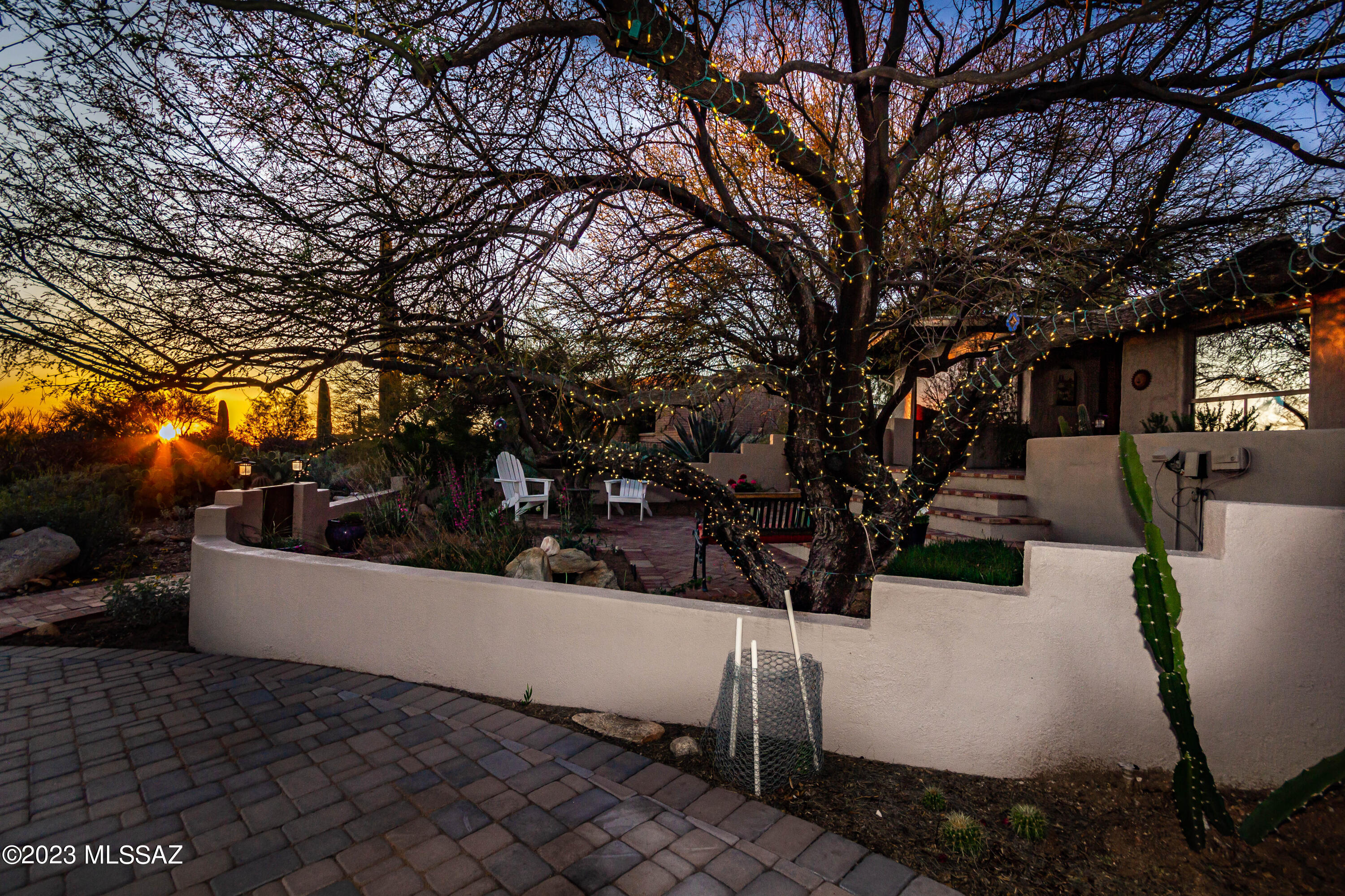 Shadow Roc (1-80) - Residential