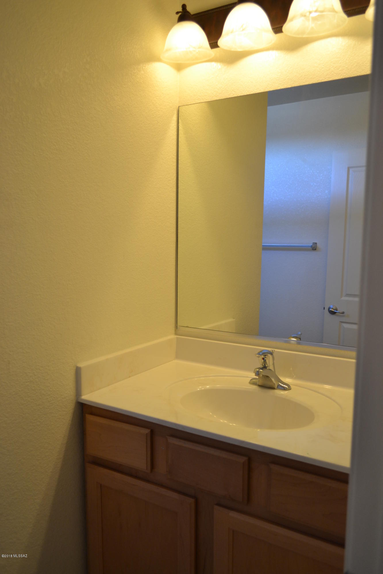 Tres Pueblos - Residential Lease