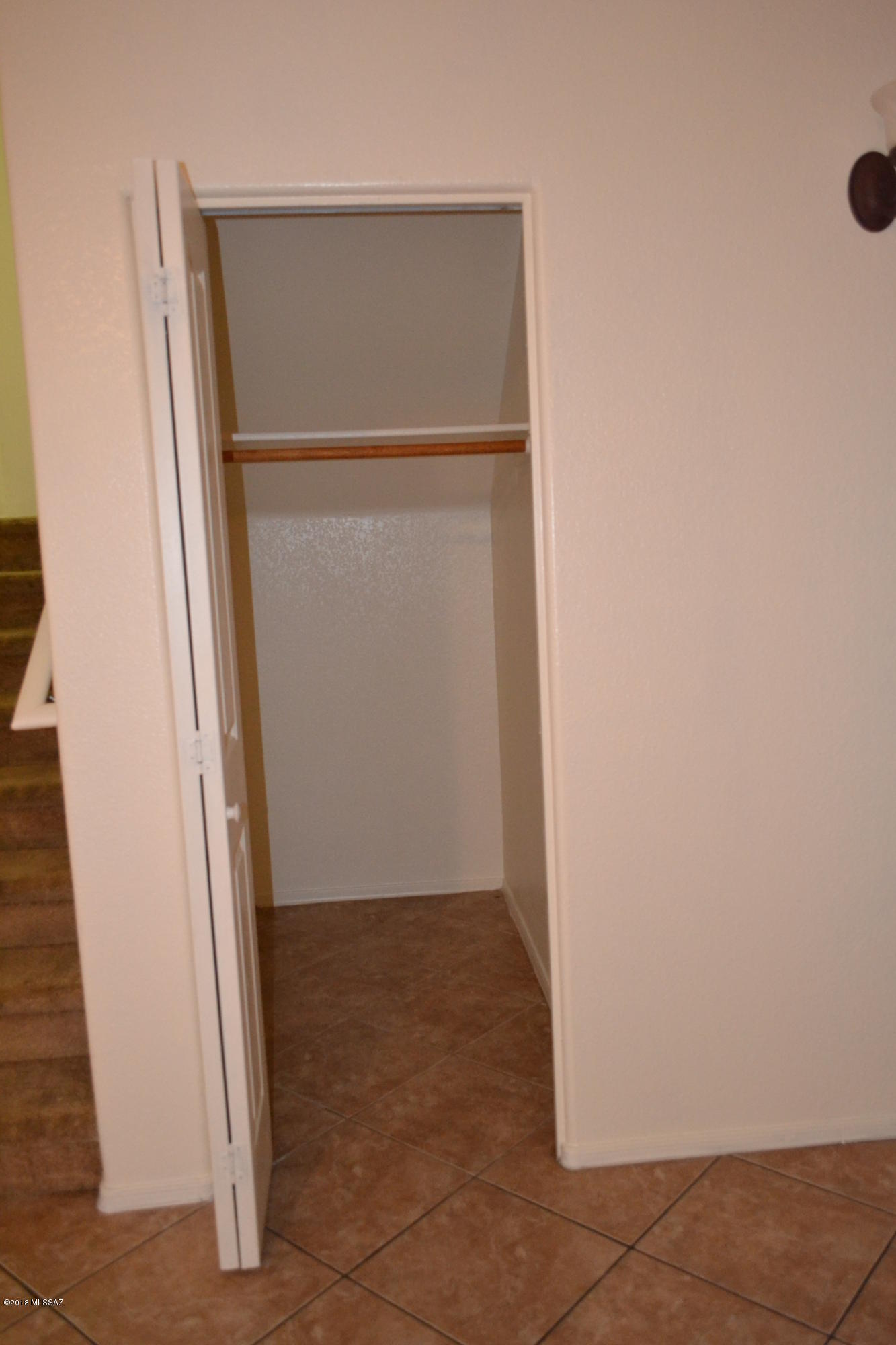Tres Pueblos - Residential Lease