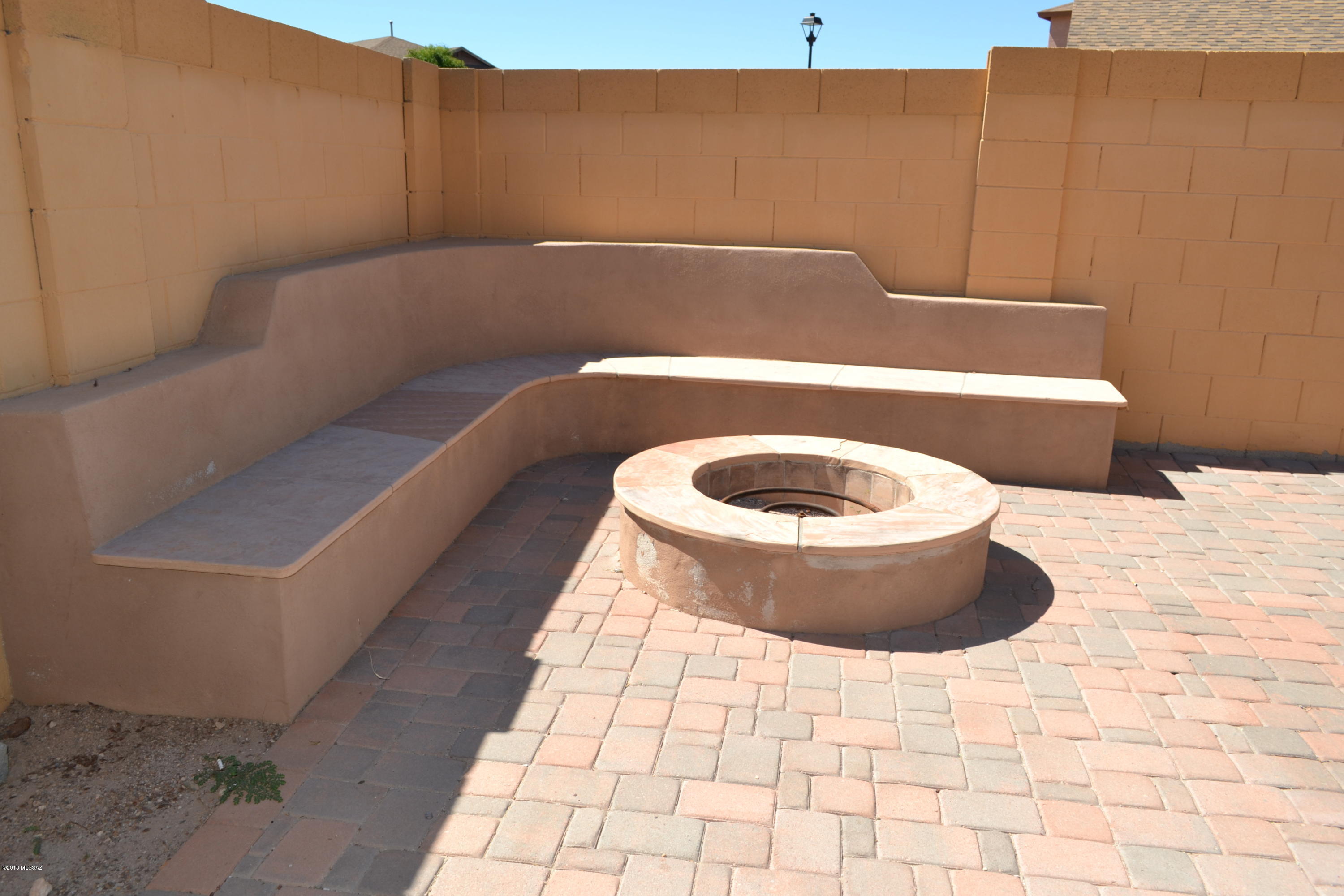 Tres Pueblos - Residential Lease
