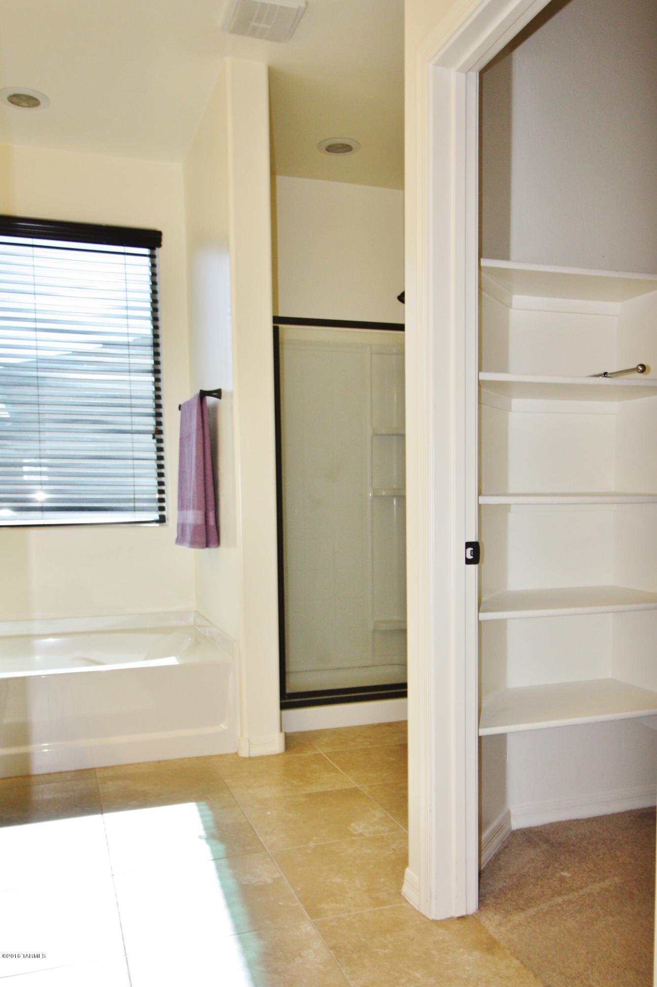 Oasis Santa Rita (1-298) - Residential