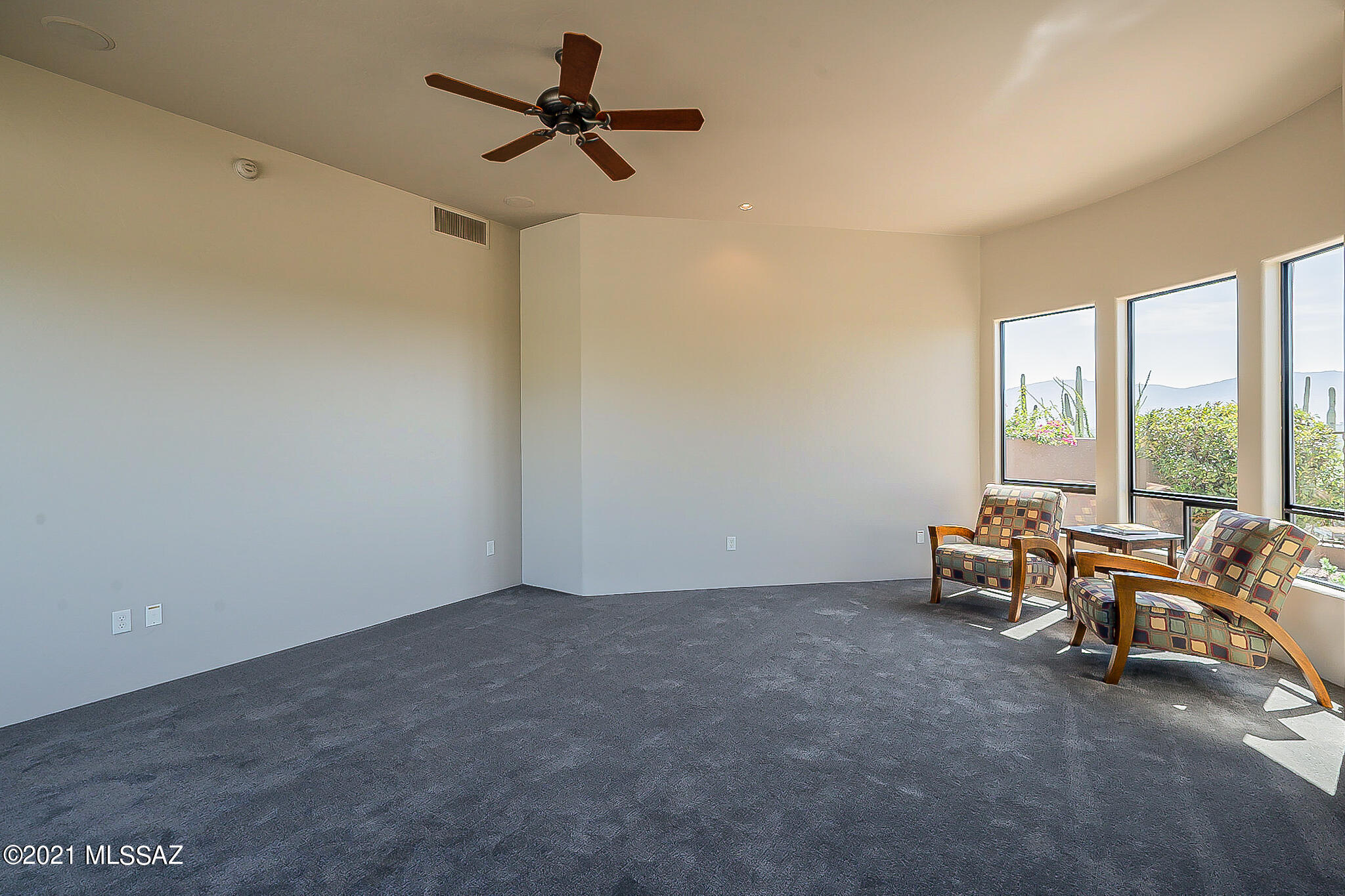 Sabino Mountain (1-290) - Residential