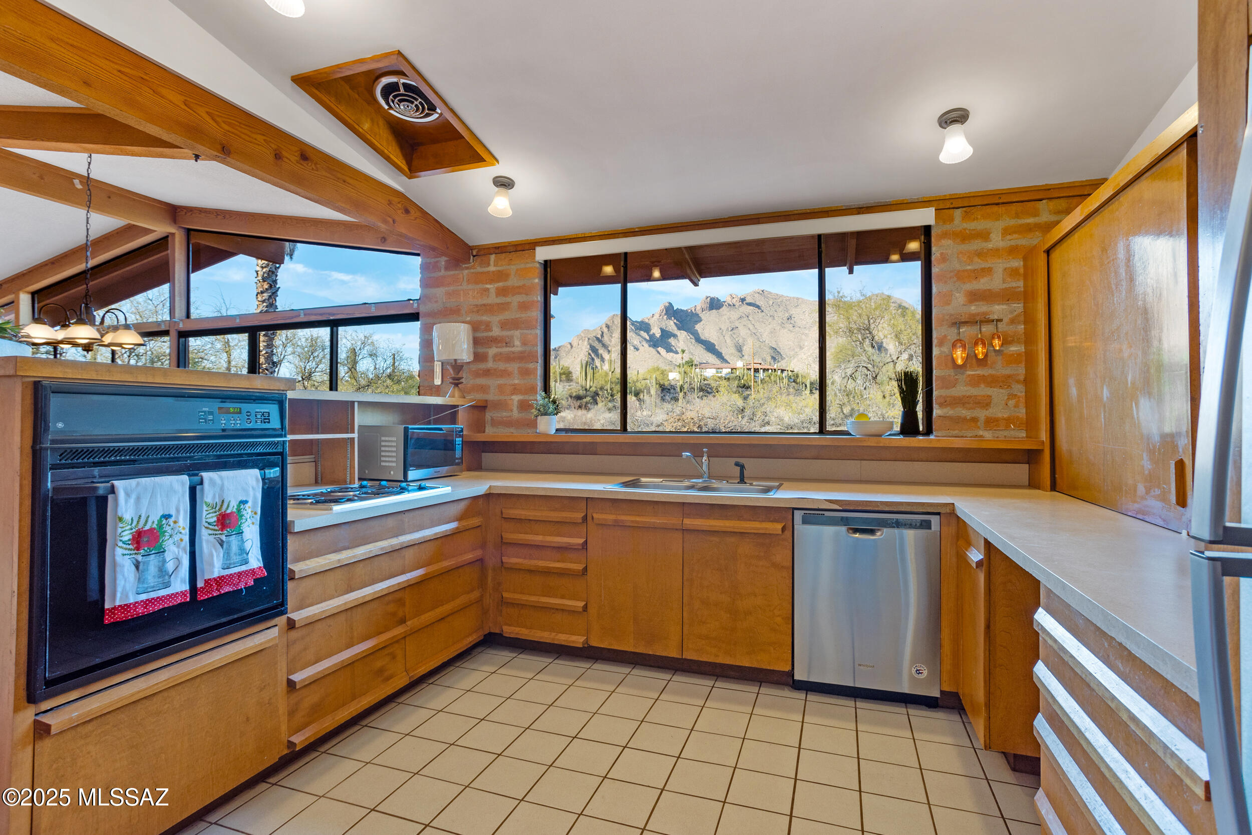 Cobo Catalina Hills (1-51) - Residential