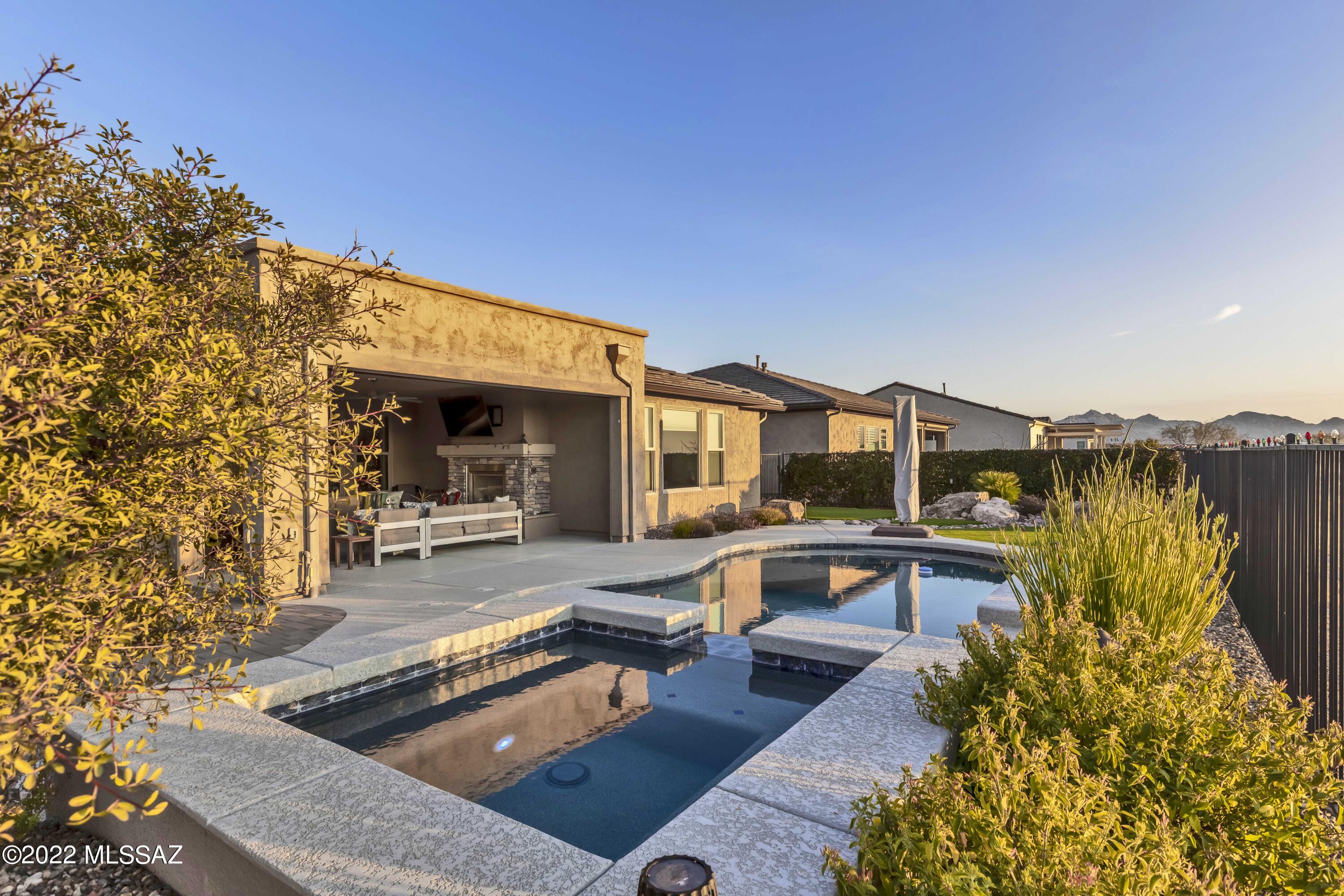 Saddlebrooke Ranch - Residential