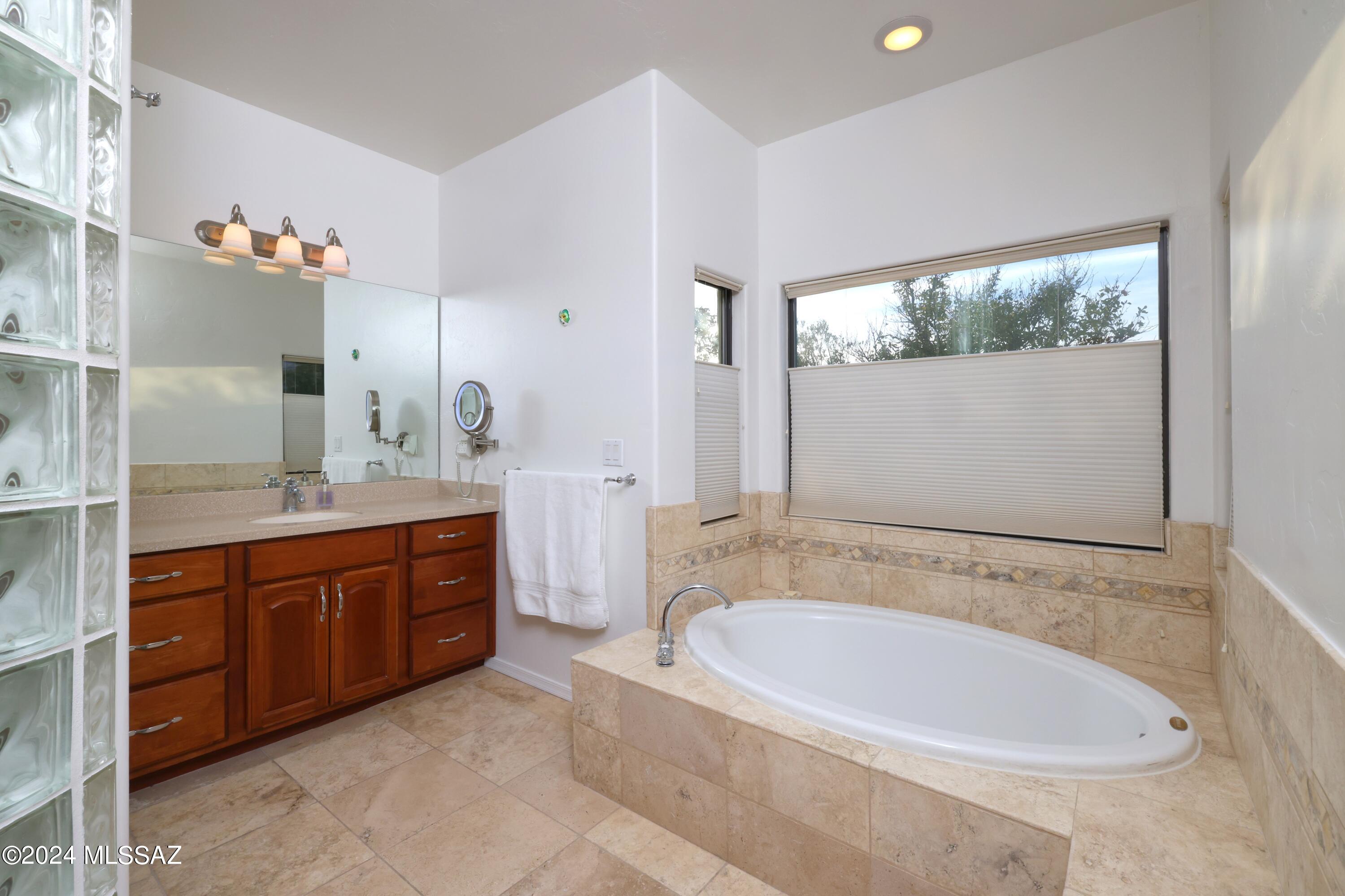 Shadow Hills (484-595) - Residential
