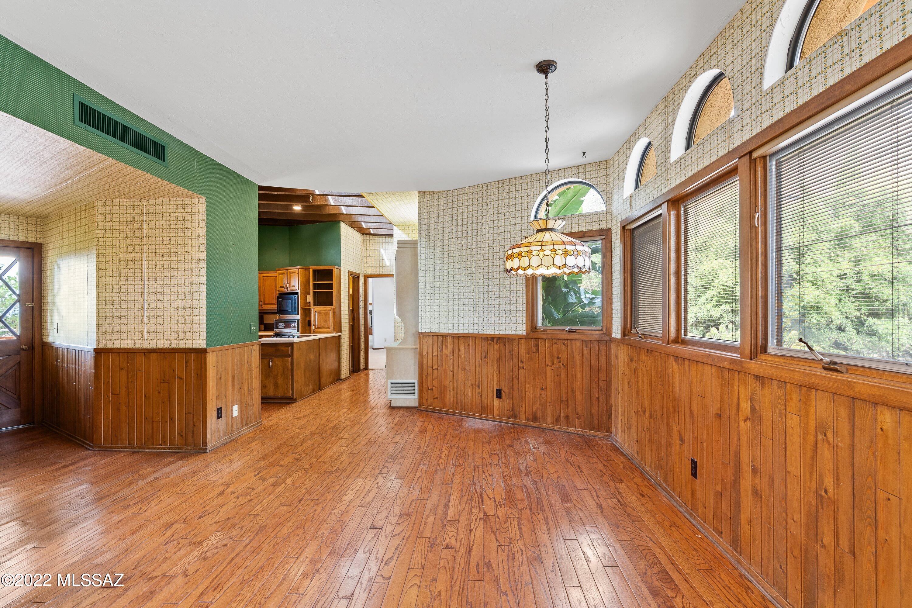 Skyline Country Club Estates (270-318) - Residential