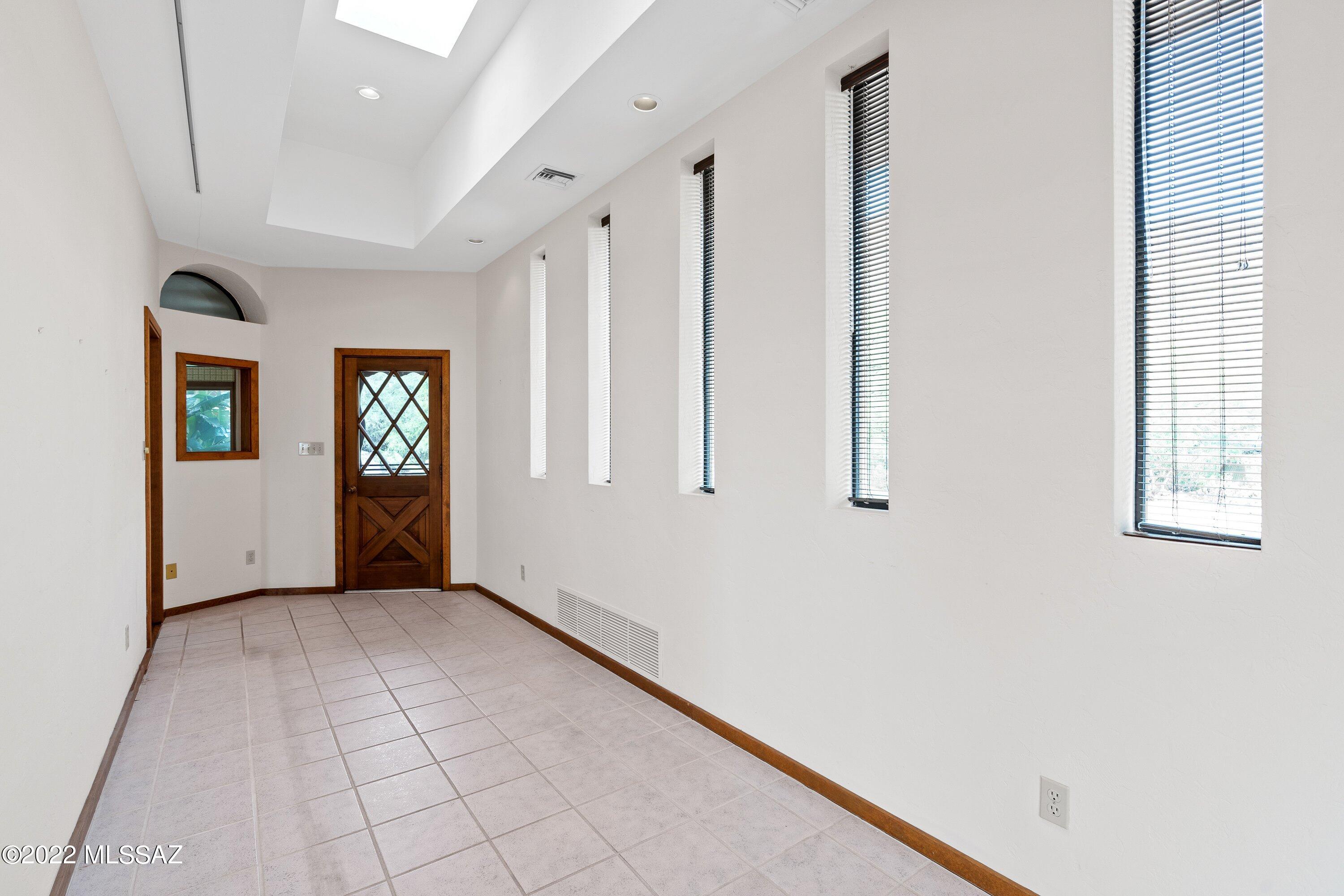 Skyline Country Club Estates (270-318) - Residential