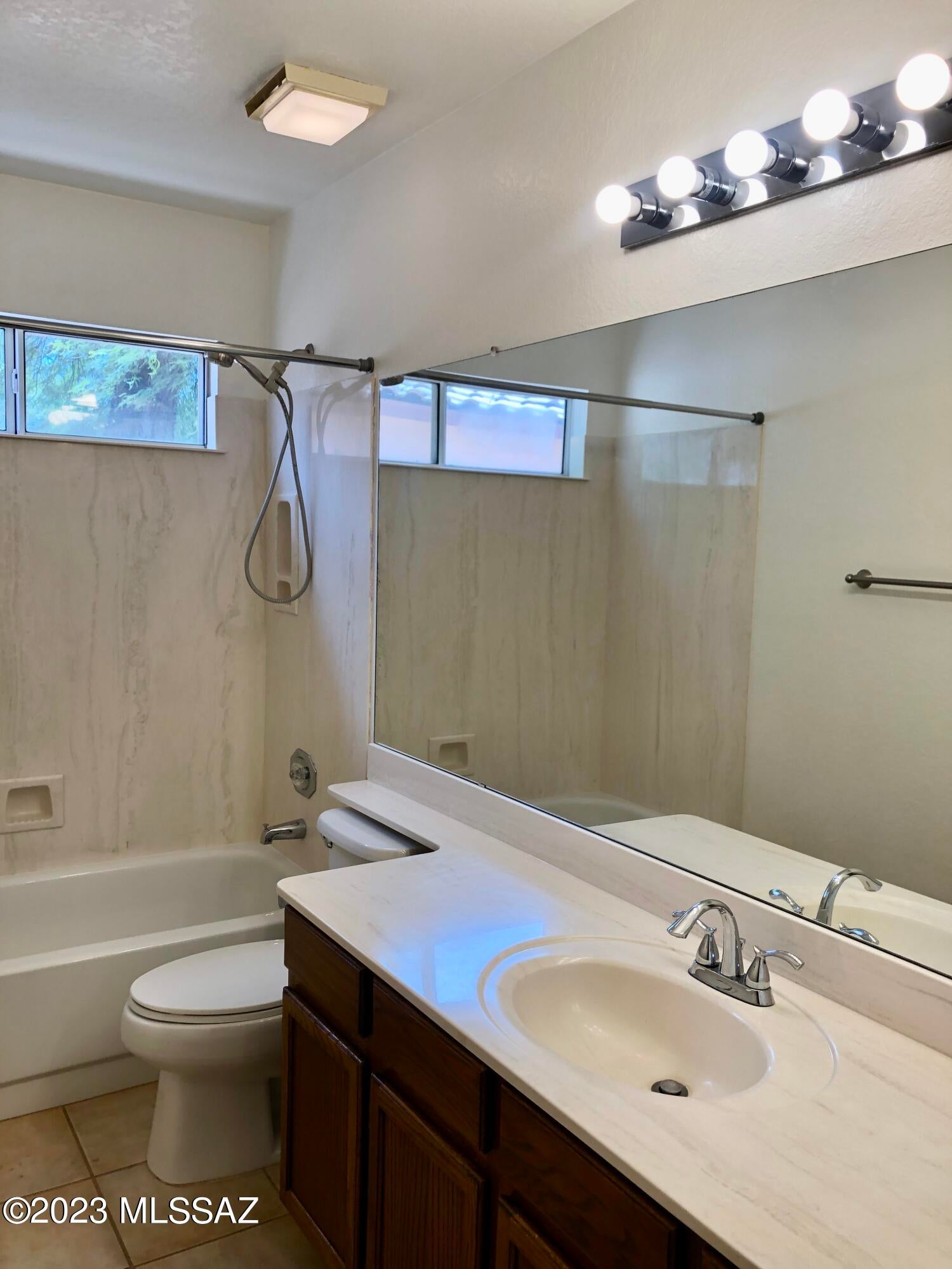 North Ranch (1-187) - Residential Lease
