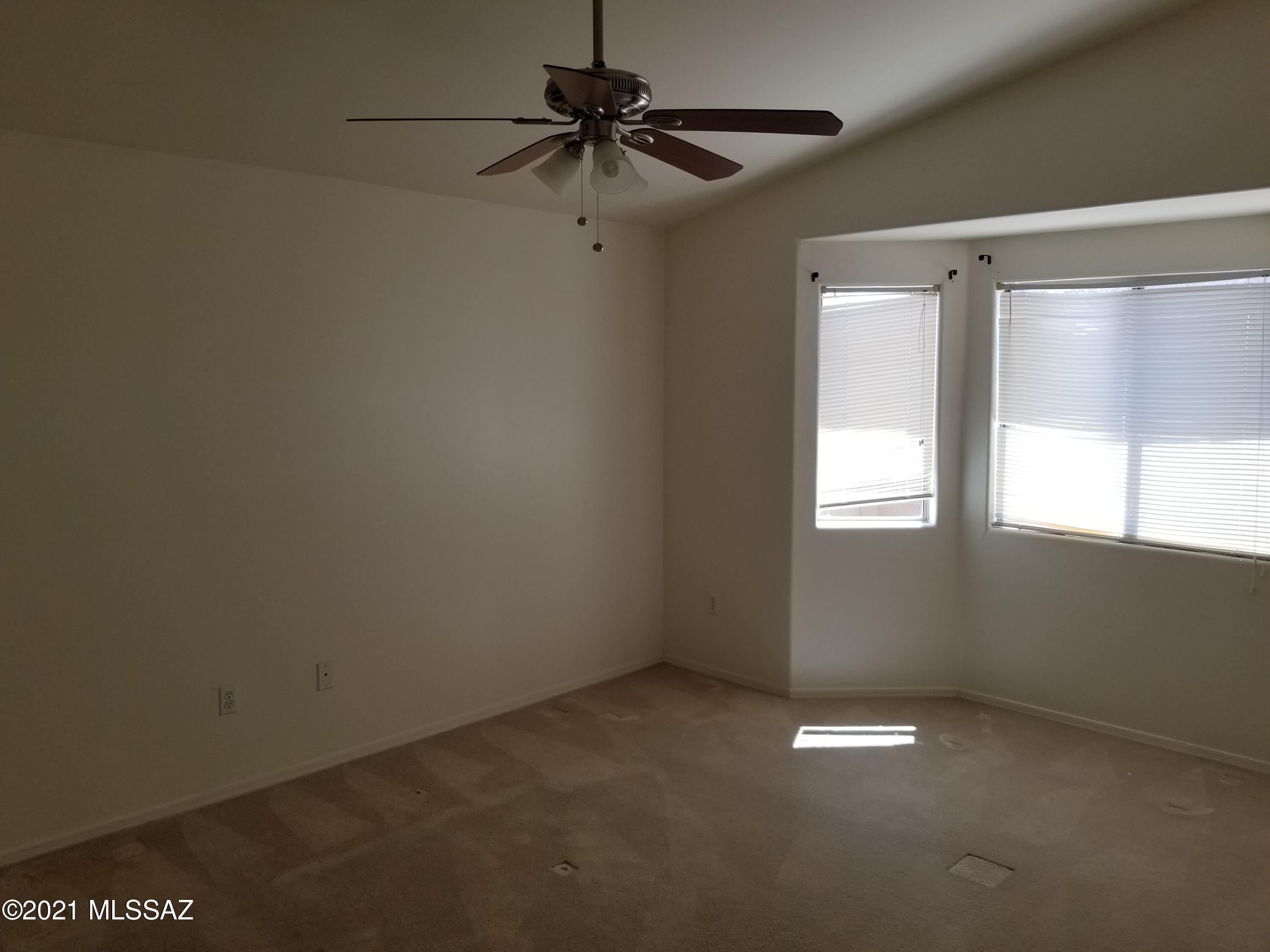 Mountain Manor View - Residential Lease