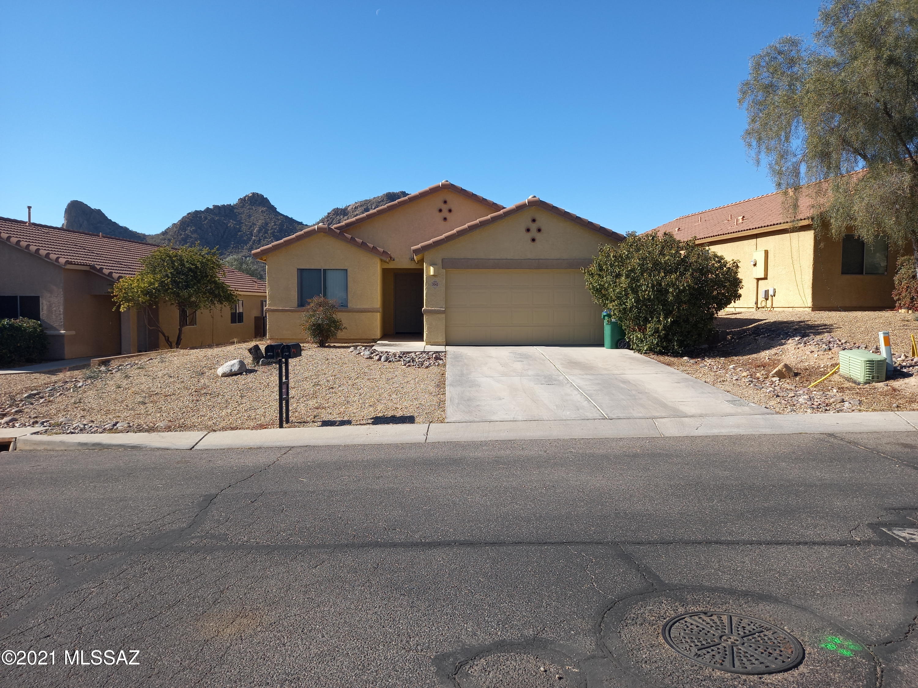 Mountain Manor View - Residential Lease