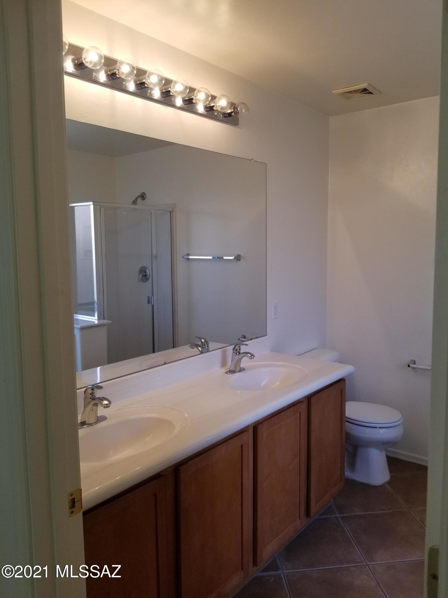 Mountain Manor View - Residential Lease