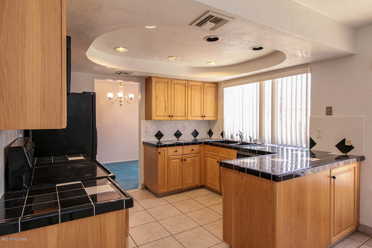 Mission West (1-370) - Residential