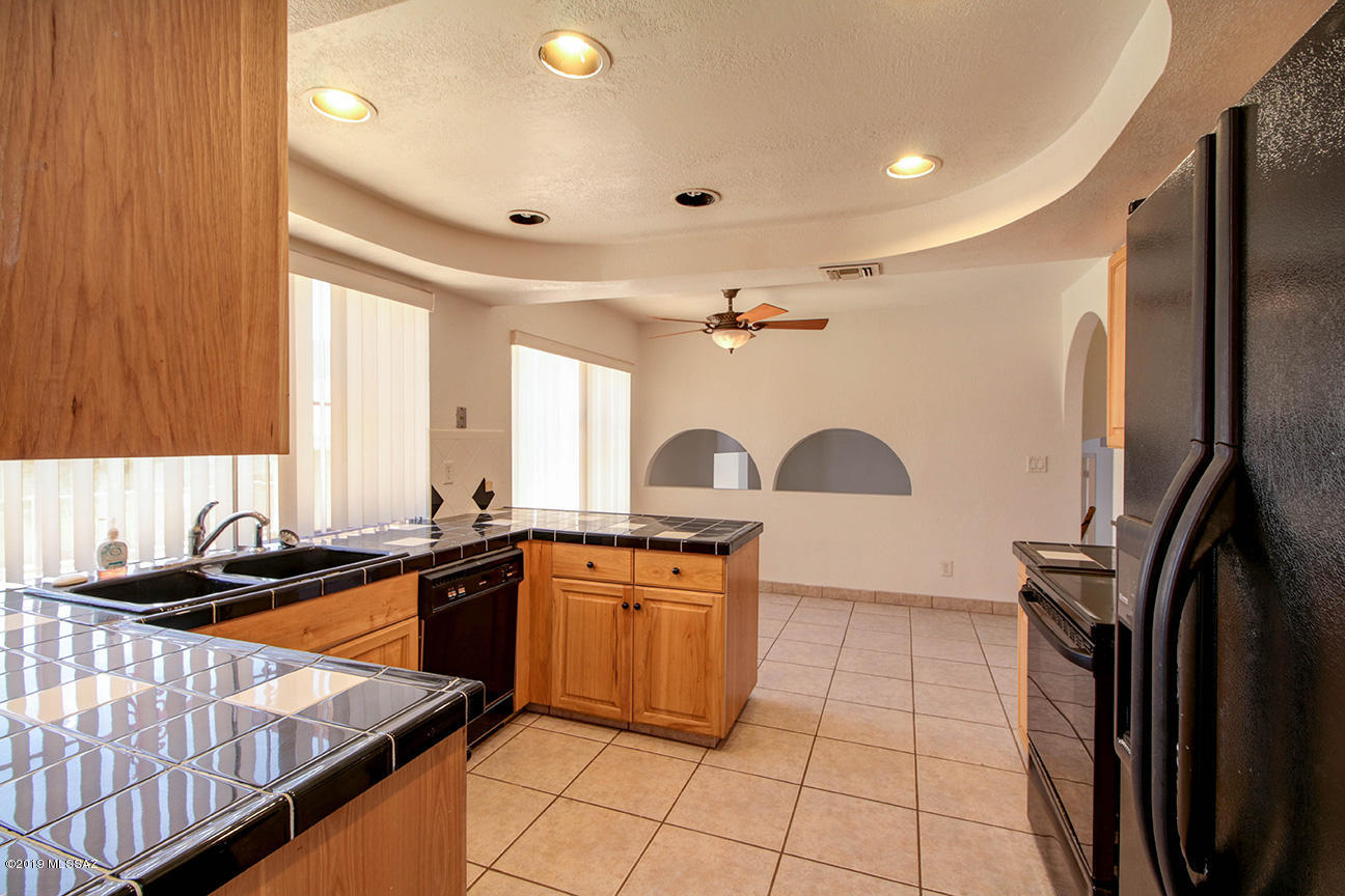 Mission West (1-370) - Residential