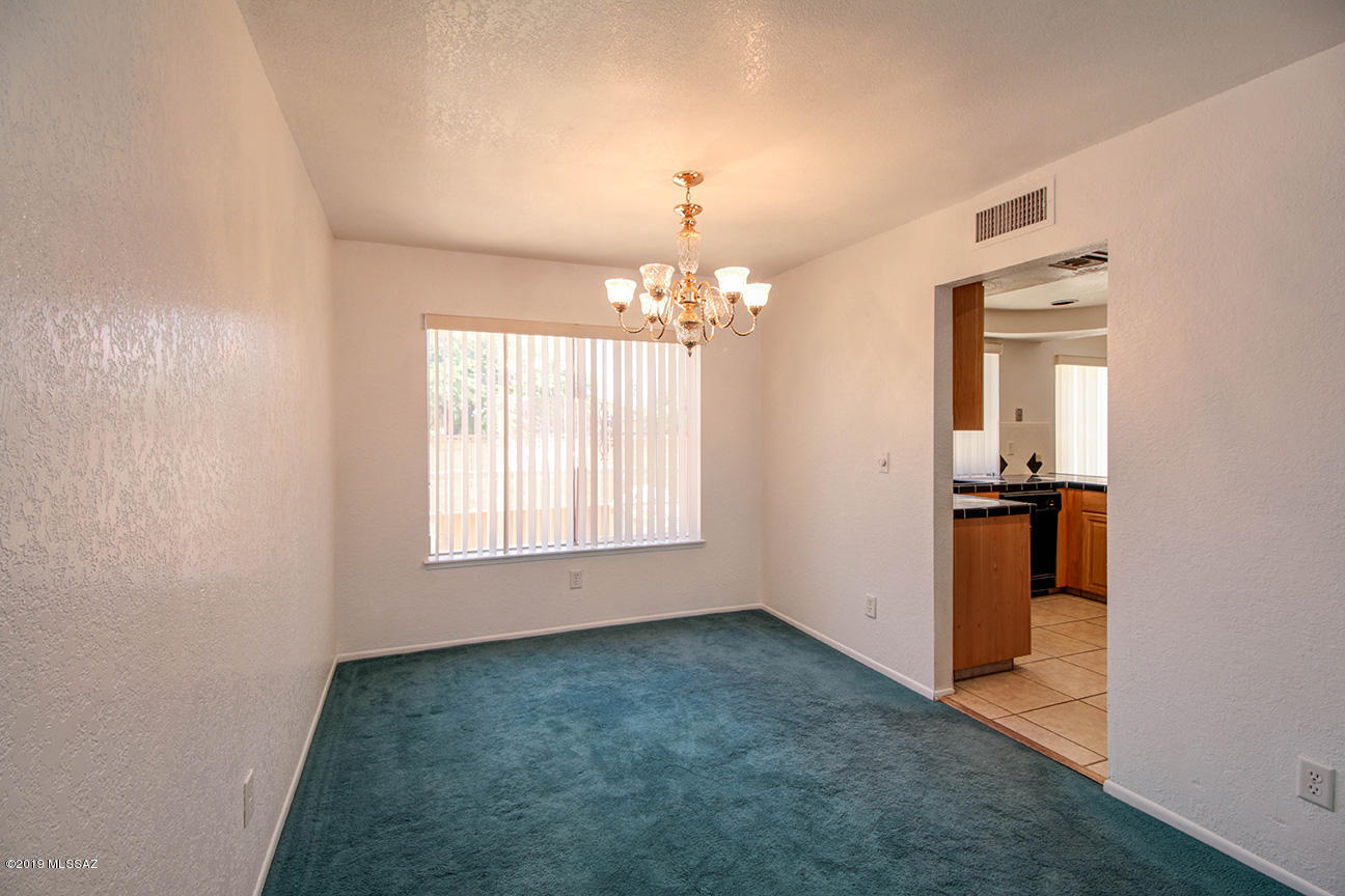 Mission West (1-370) - Residential