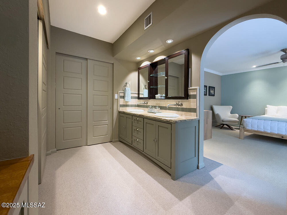 Heatherwood Hills (1-72) - Residential