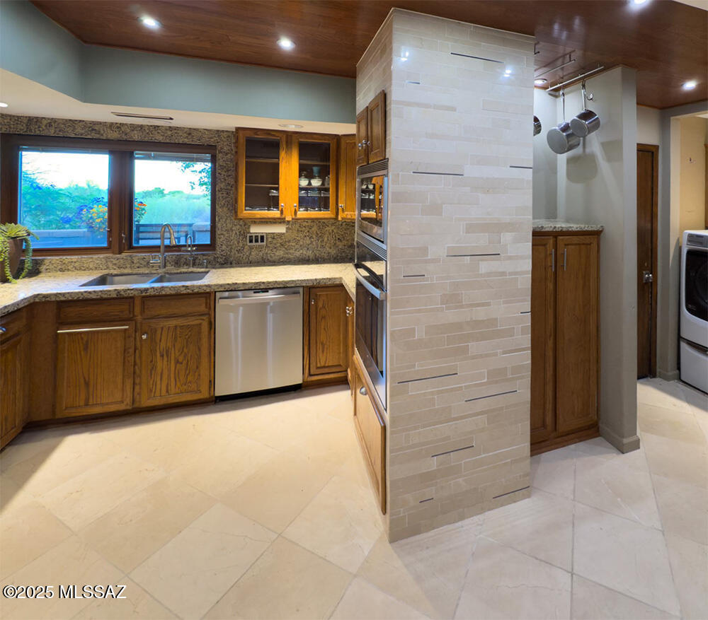 Heatherwood Hills (1-72) - Residential