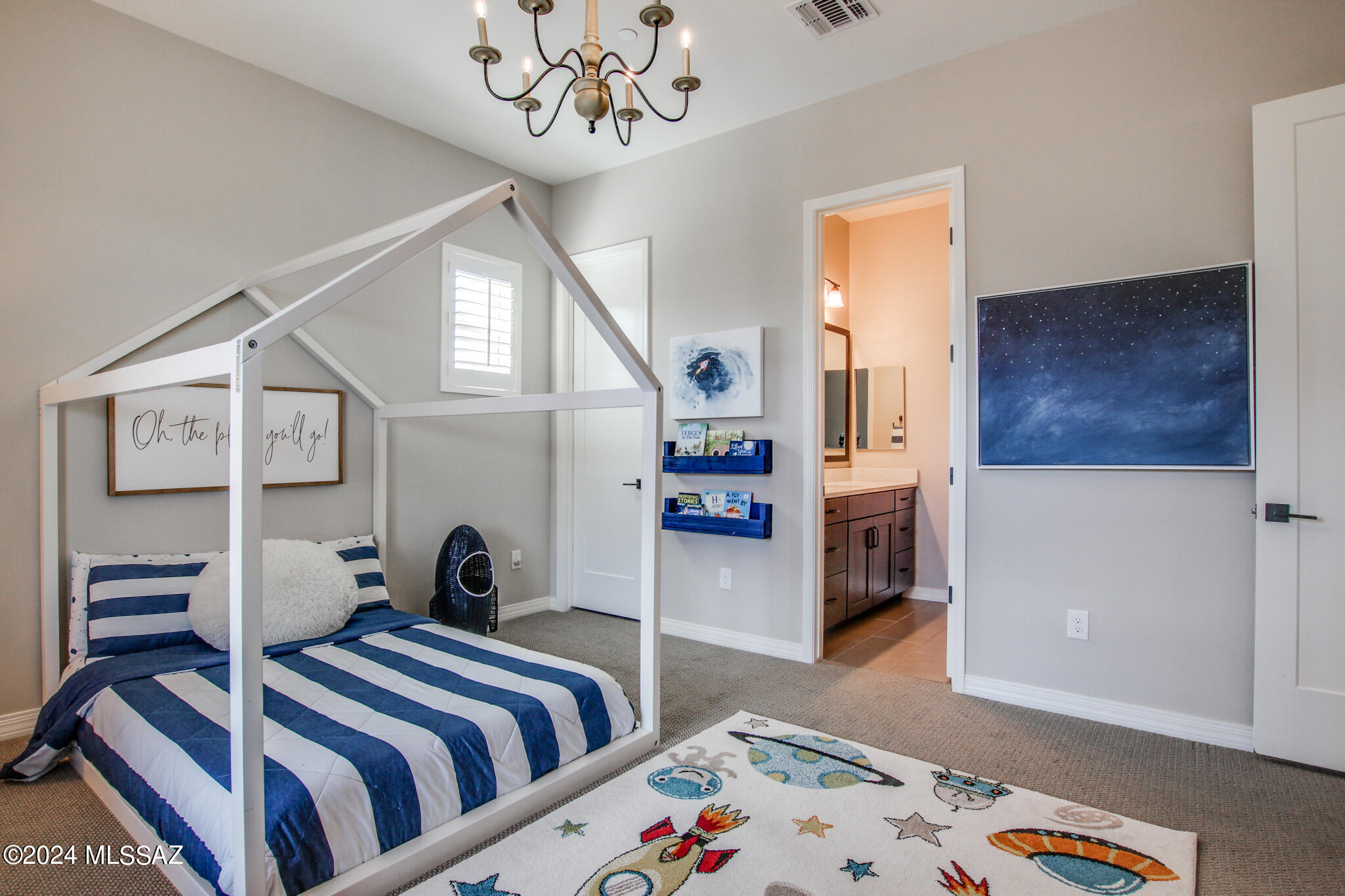 Sanctuary At Silverhawke - Residential