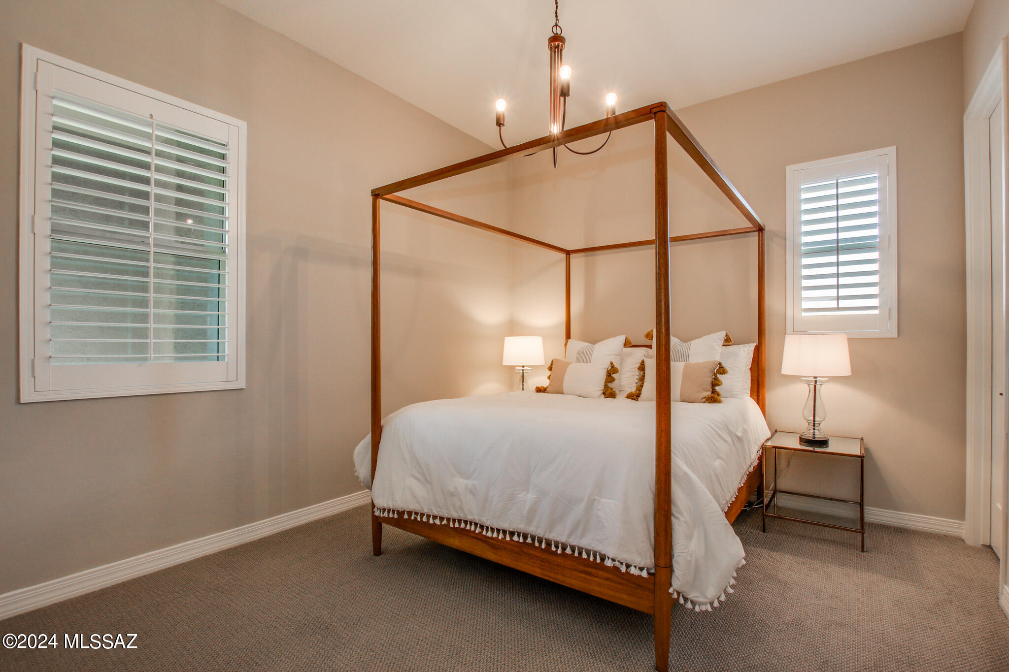 Sanctuary At Silverhawke - Residential