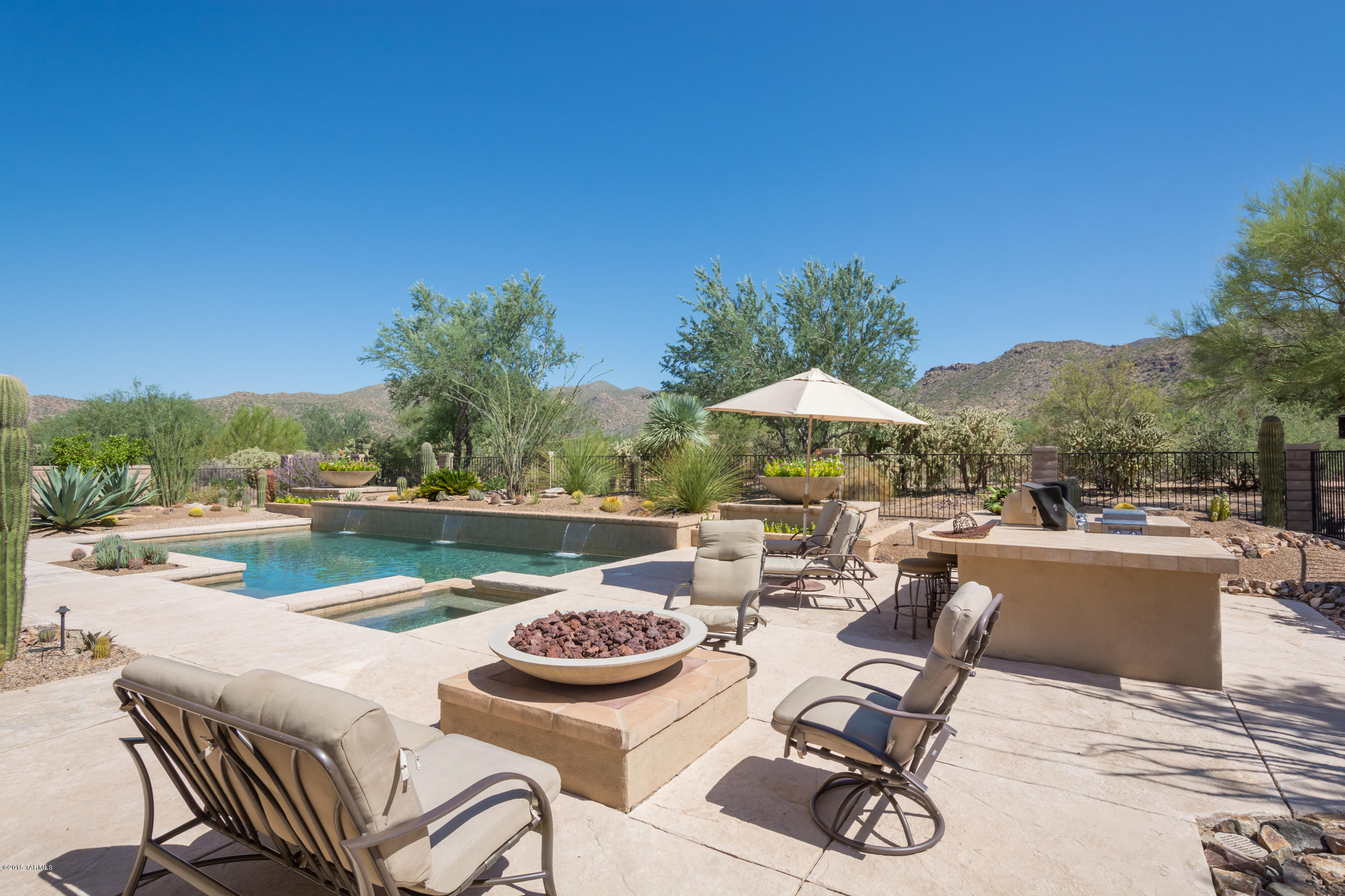 Dos Lagos at Dove Mountain (1-91) - Residential