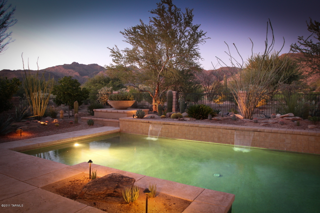 Dos Lagos at Dove Mountain (1-91) - Residential