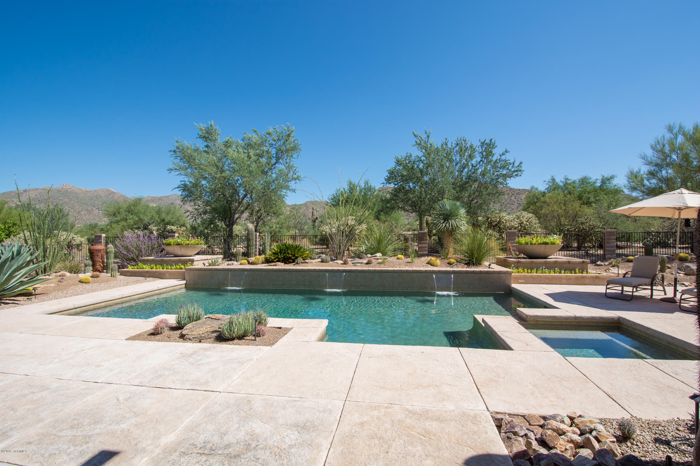 Dos Lagos at Dove Mountain (1-91) - Residential