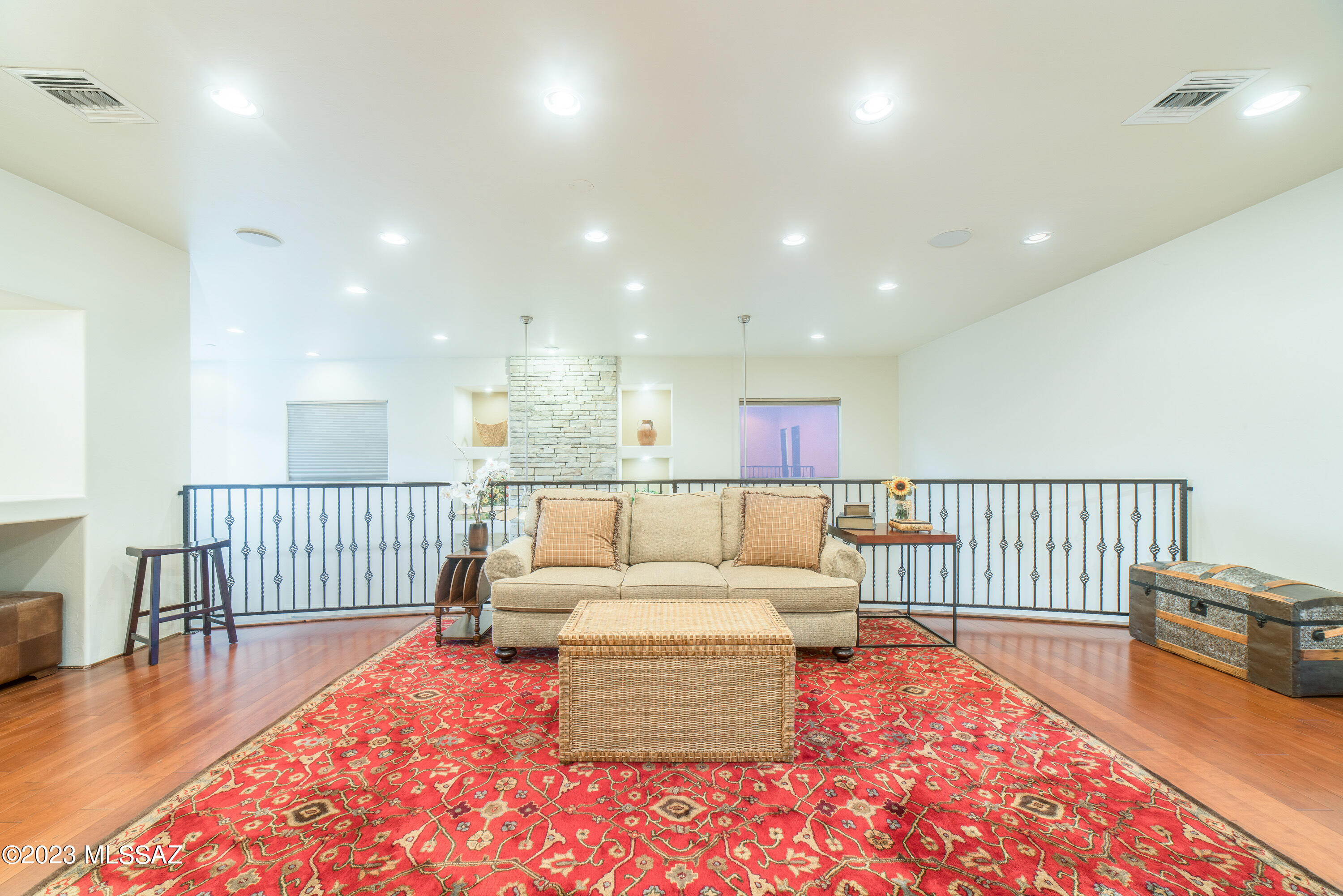 Enclave Del Snyder (1-8) - Residential