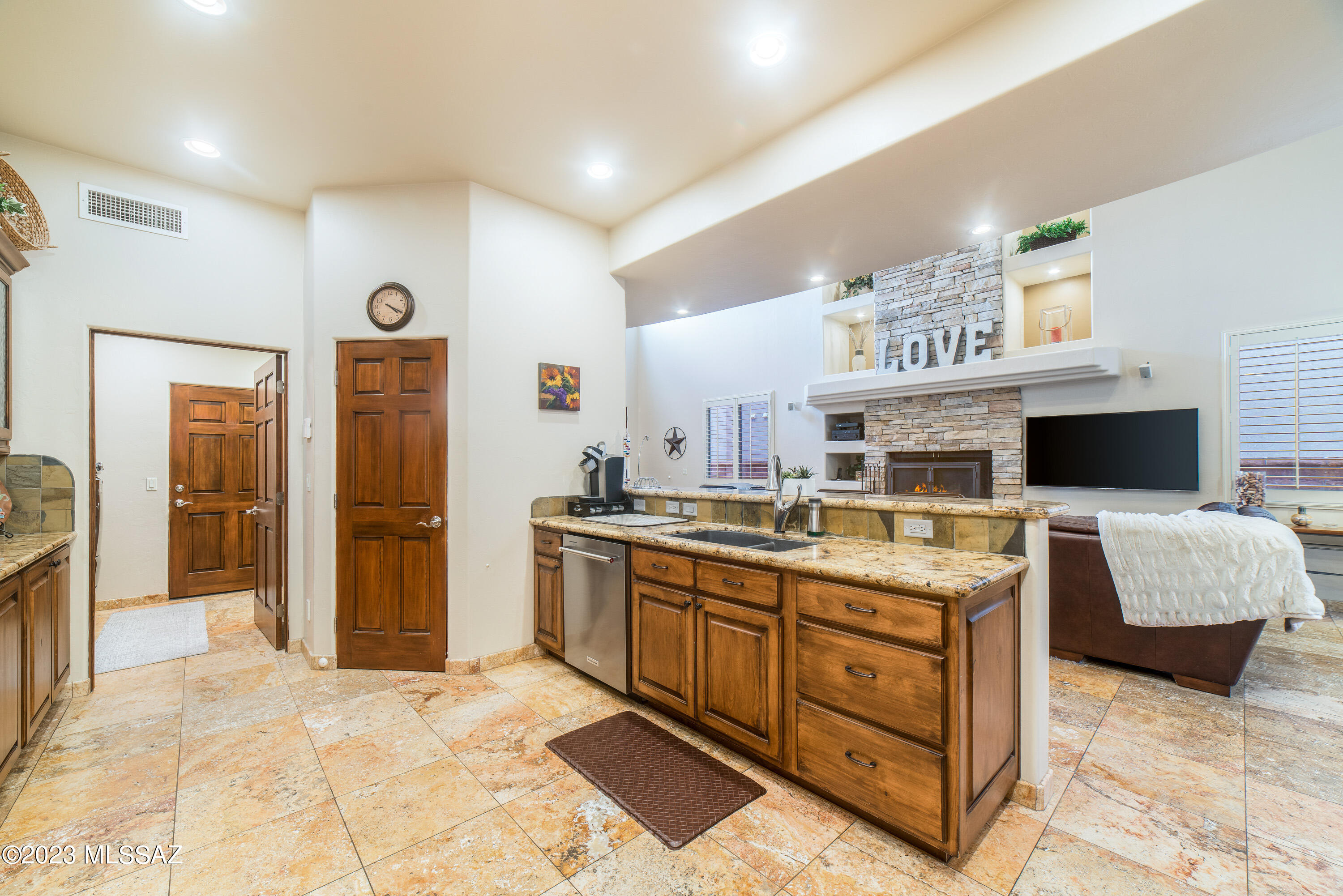 Enclave Del Snyder (1-8) - Residential