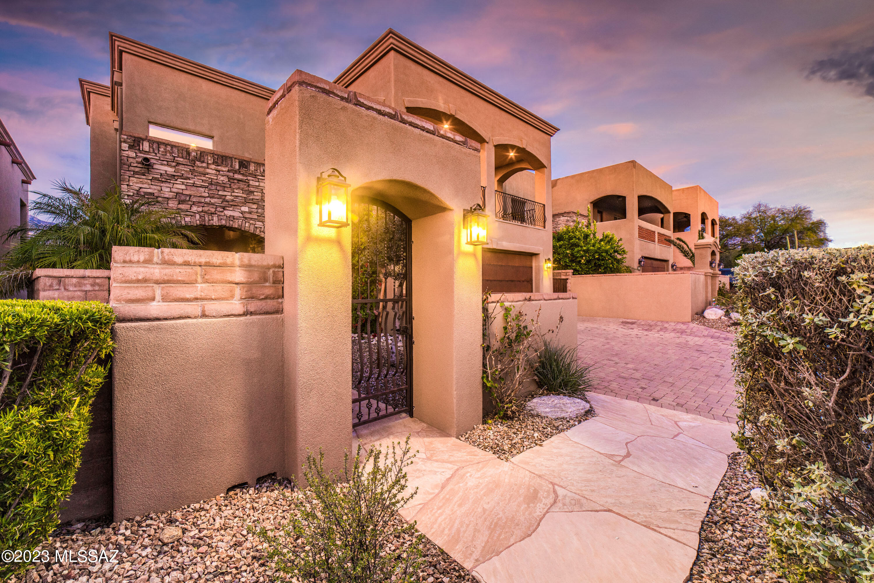 Enclave Del Snyder (1-8) - Residential