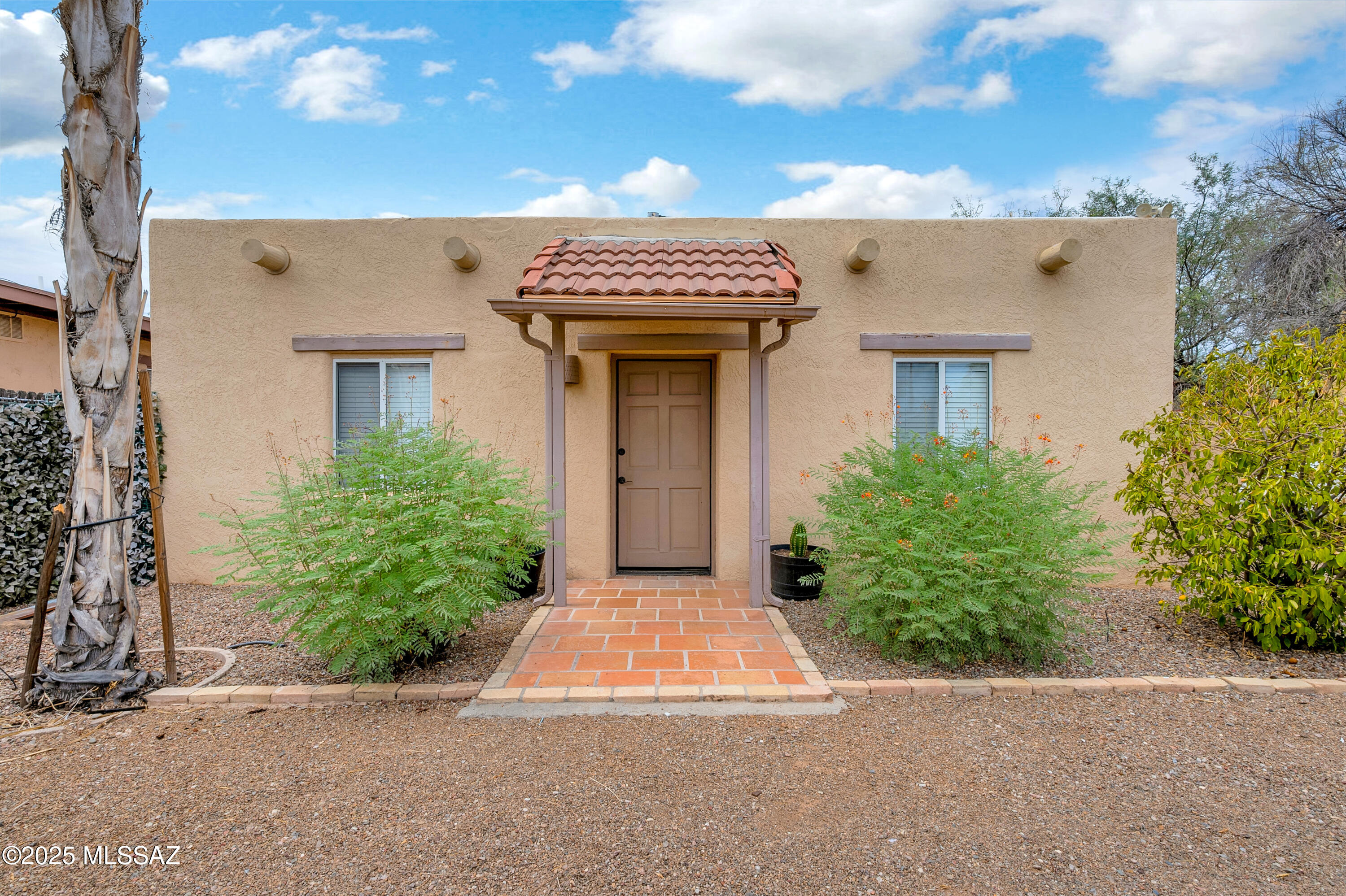 Campbell Ave. Acres - Residential Income