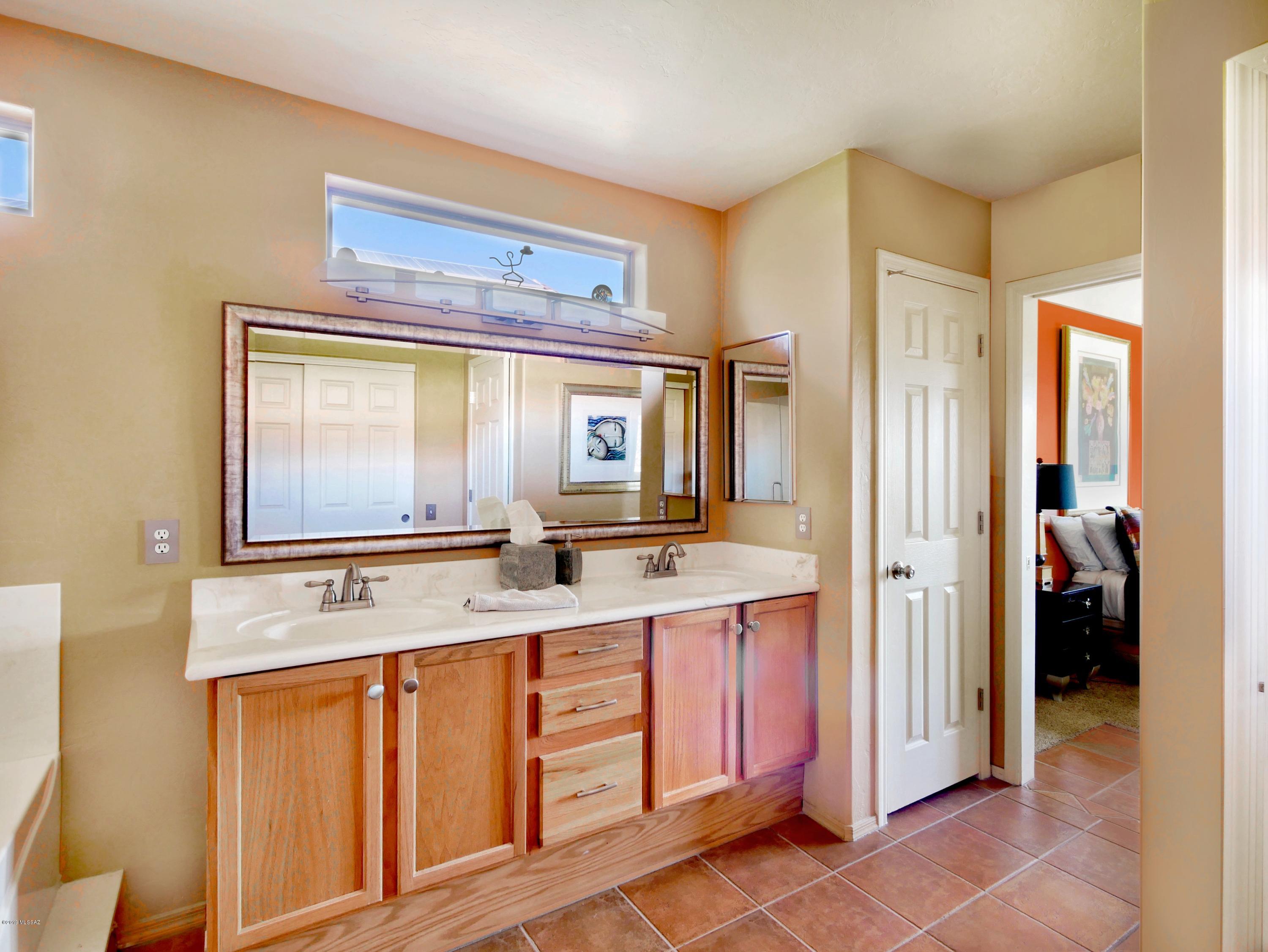 Las Campanas BLK G (96-216) - Residential