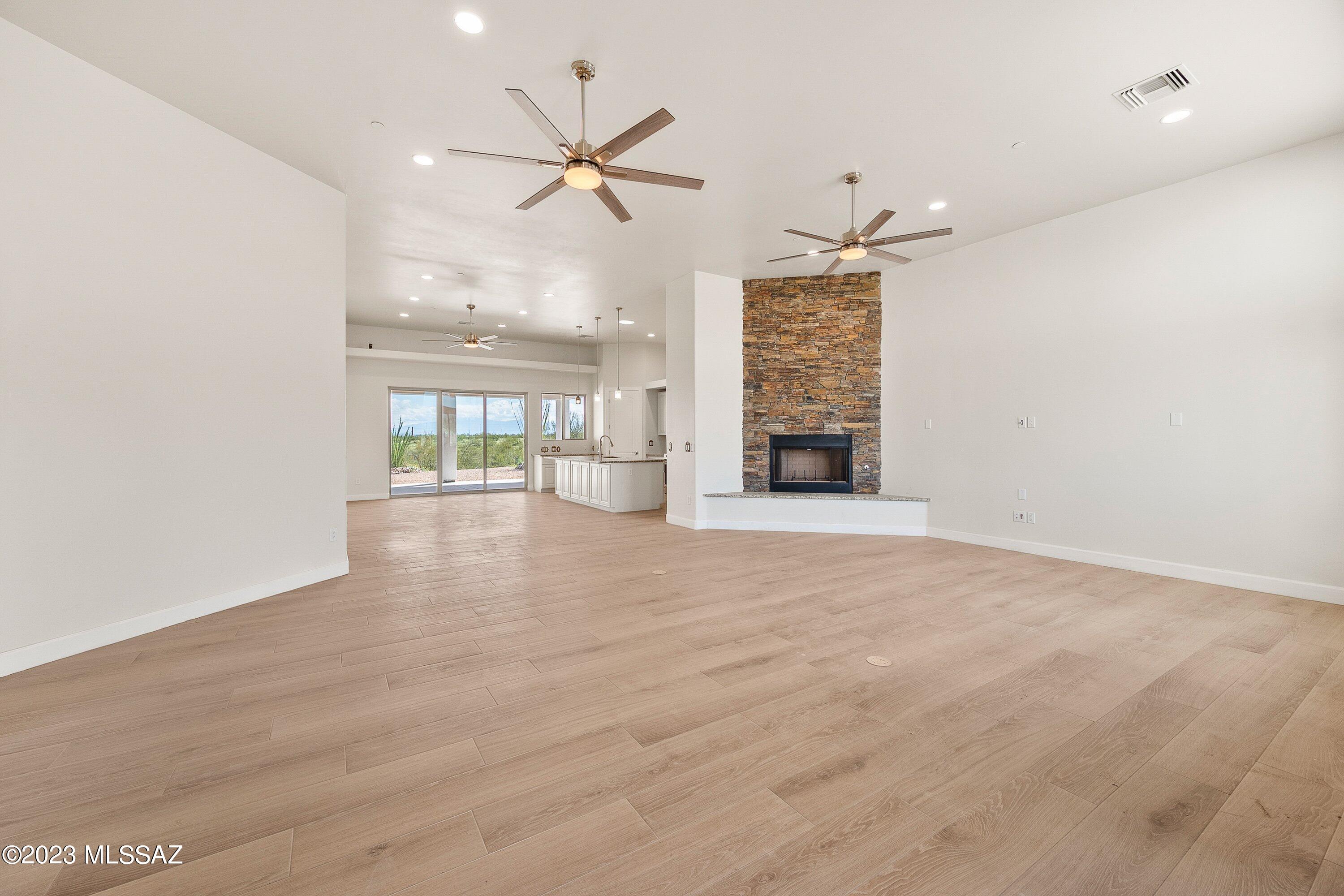 Gracious Estates (1-30) - Residential