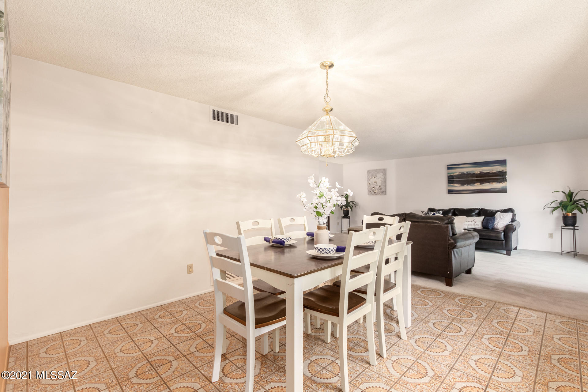 Sabino Vista NO. 4 (1-31) - Residential