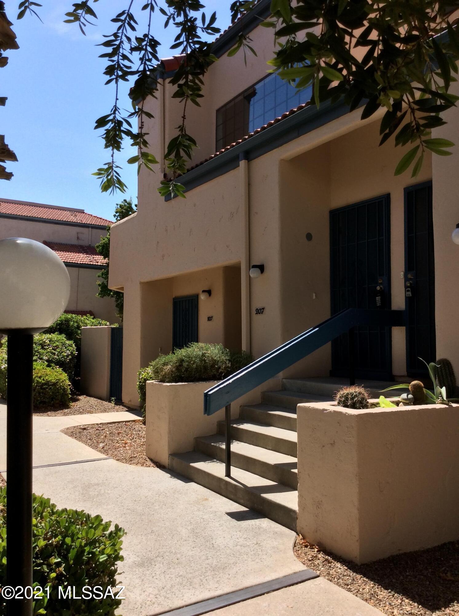 River Grove Condos. - Residential Lease