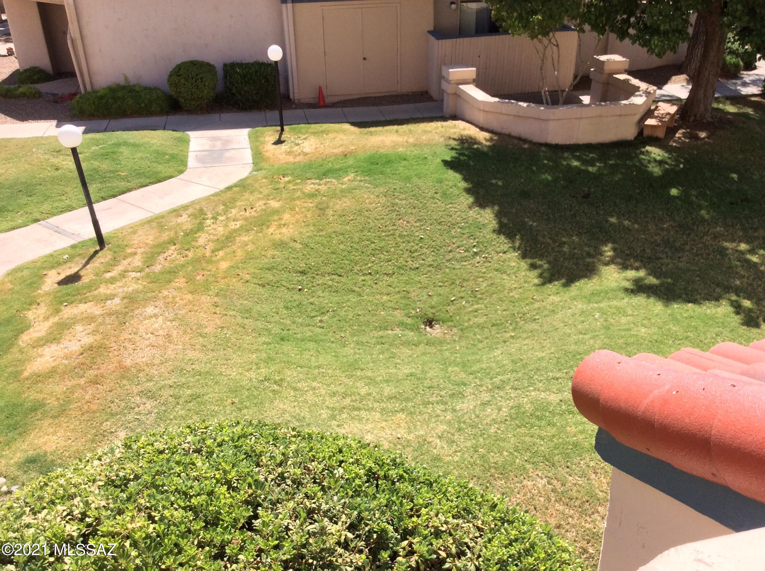 River Grove Condos. - Residential Lease