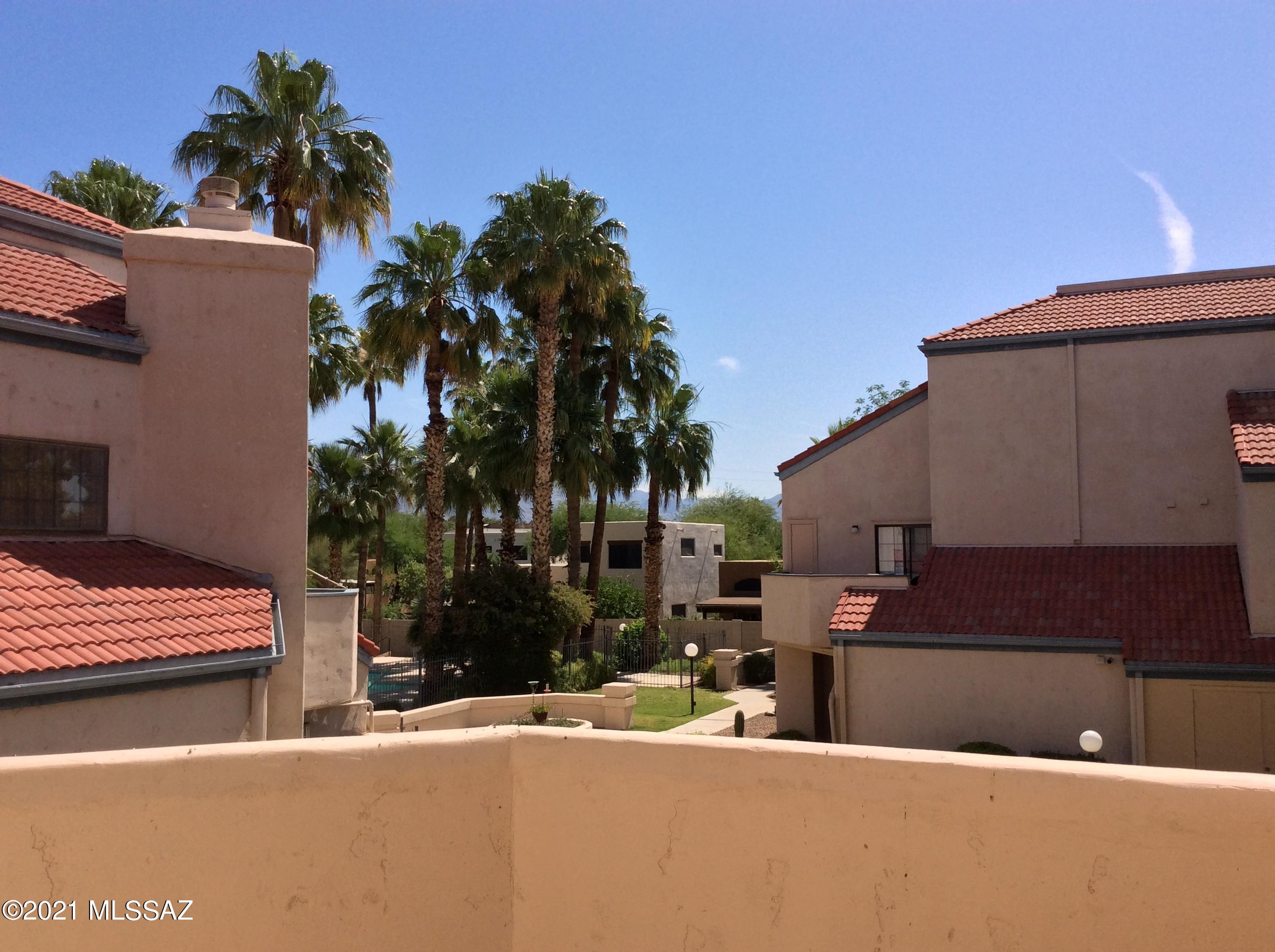 River Grove Condos. - Residential Lease
